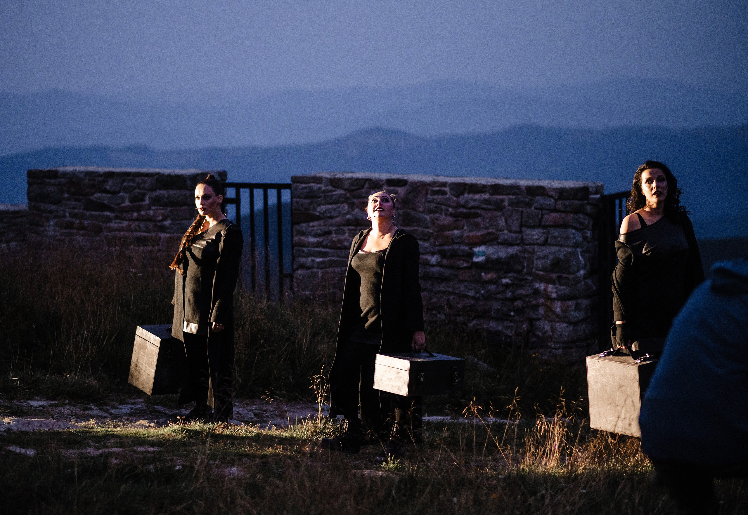 Неоопера-жах «HAMLET» Вільяма Шекспіра. Піп-Іван. Весільний та портретний фотограф Кизим Арсен