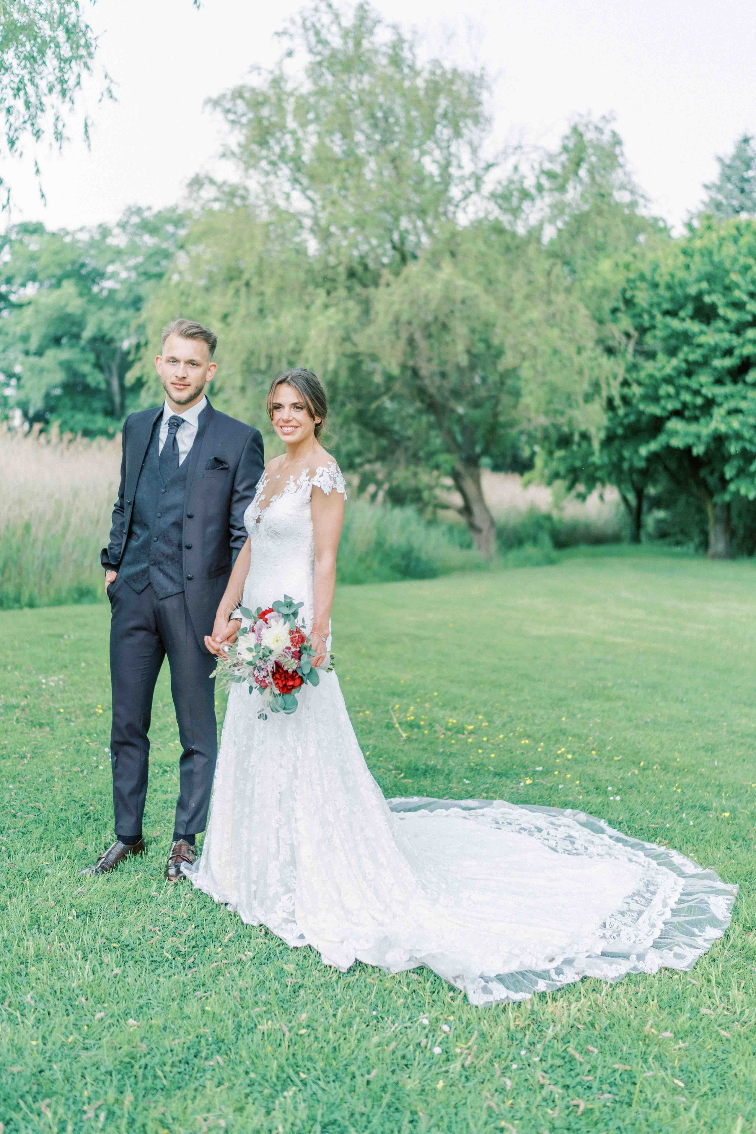 brautpaar bei hochzeit am landhaus am see garbsen