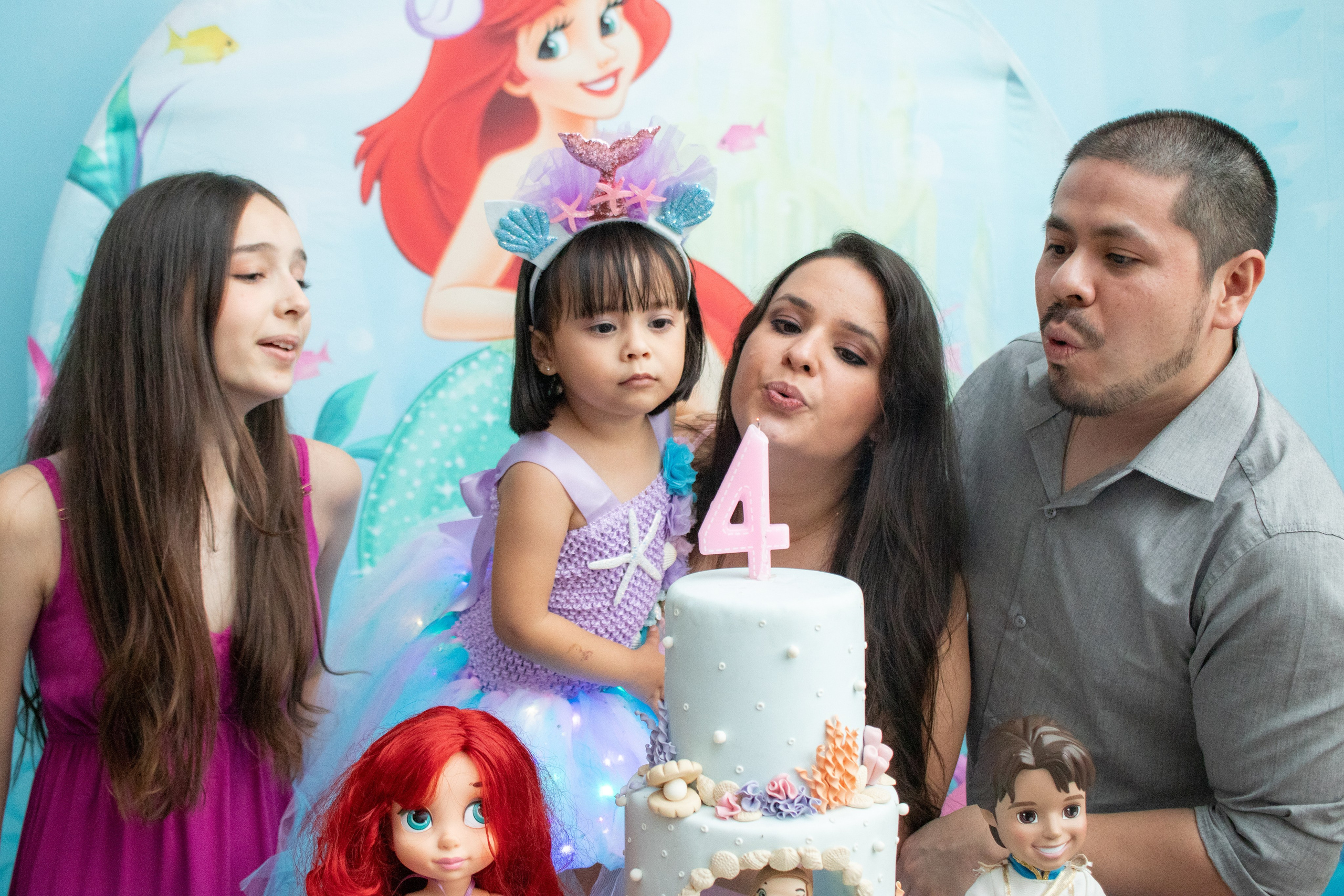 Alice — Aniversário 4 anos. Principal