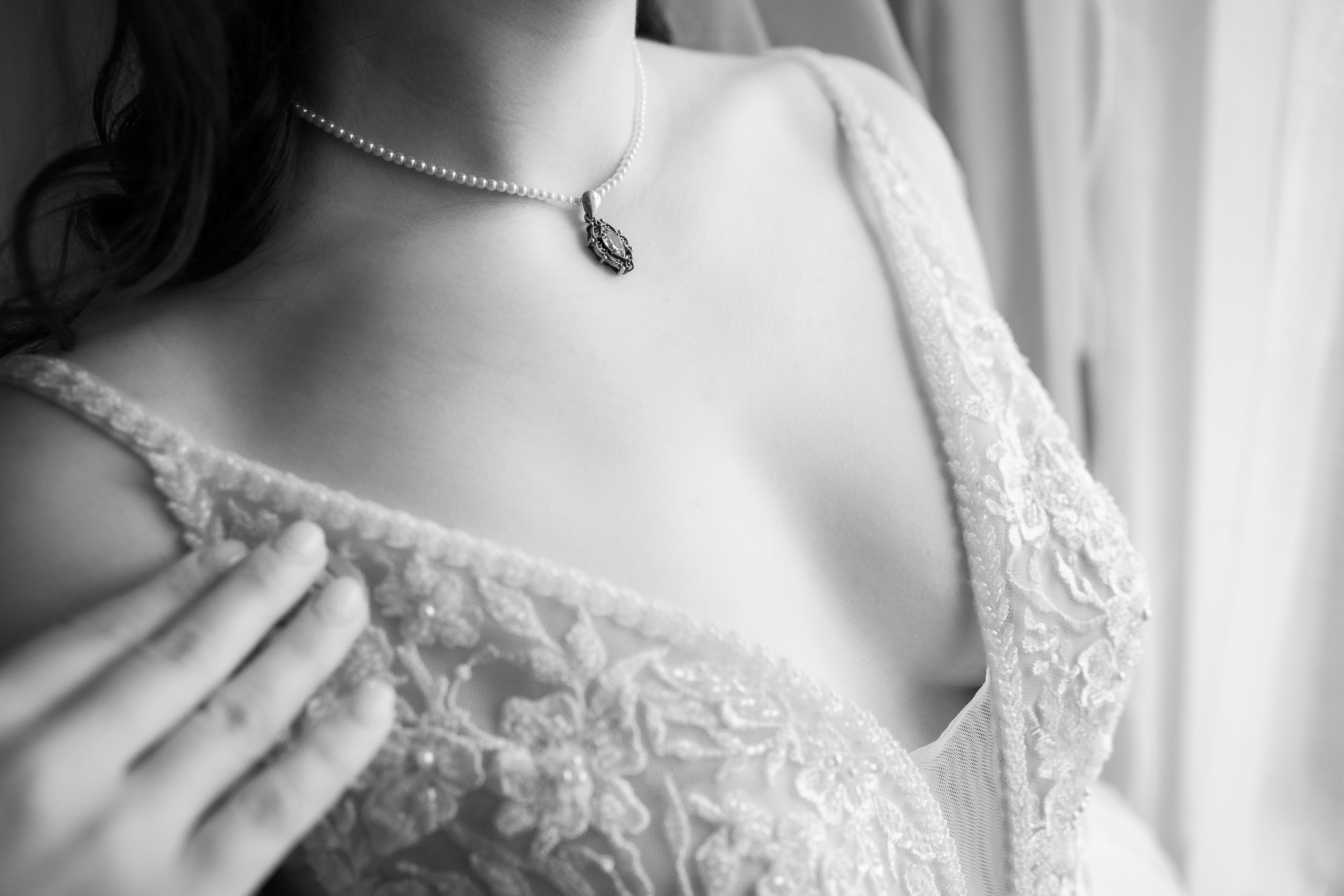 Colierul miresei pe care l-a purtat in ziua nuntii