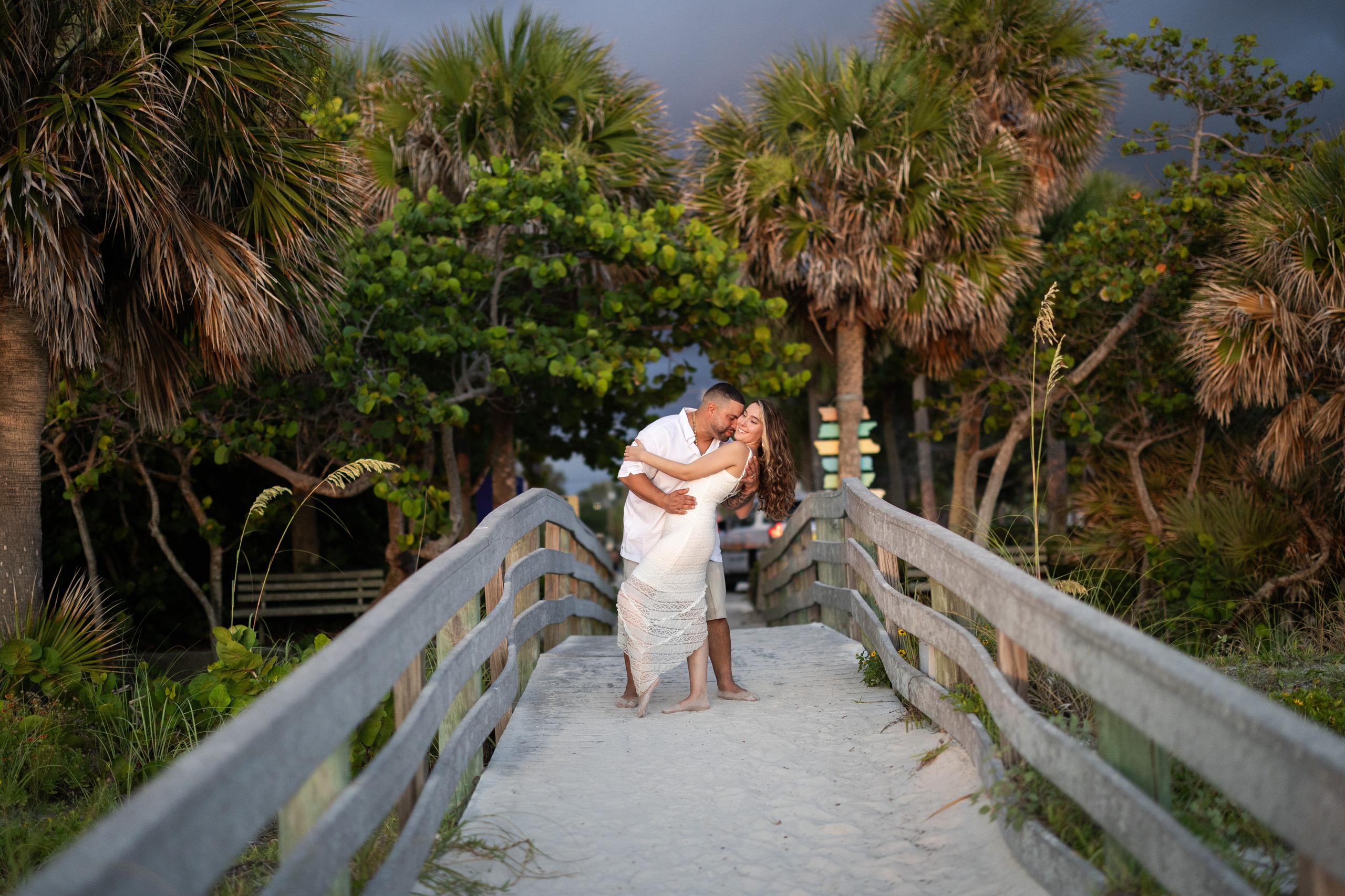 ENGAGEMENT. Wedding Photography & Videography contenting in Tennessee and Florida