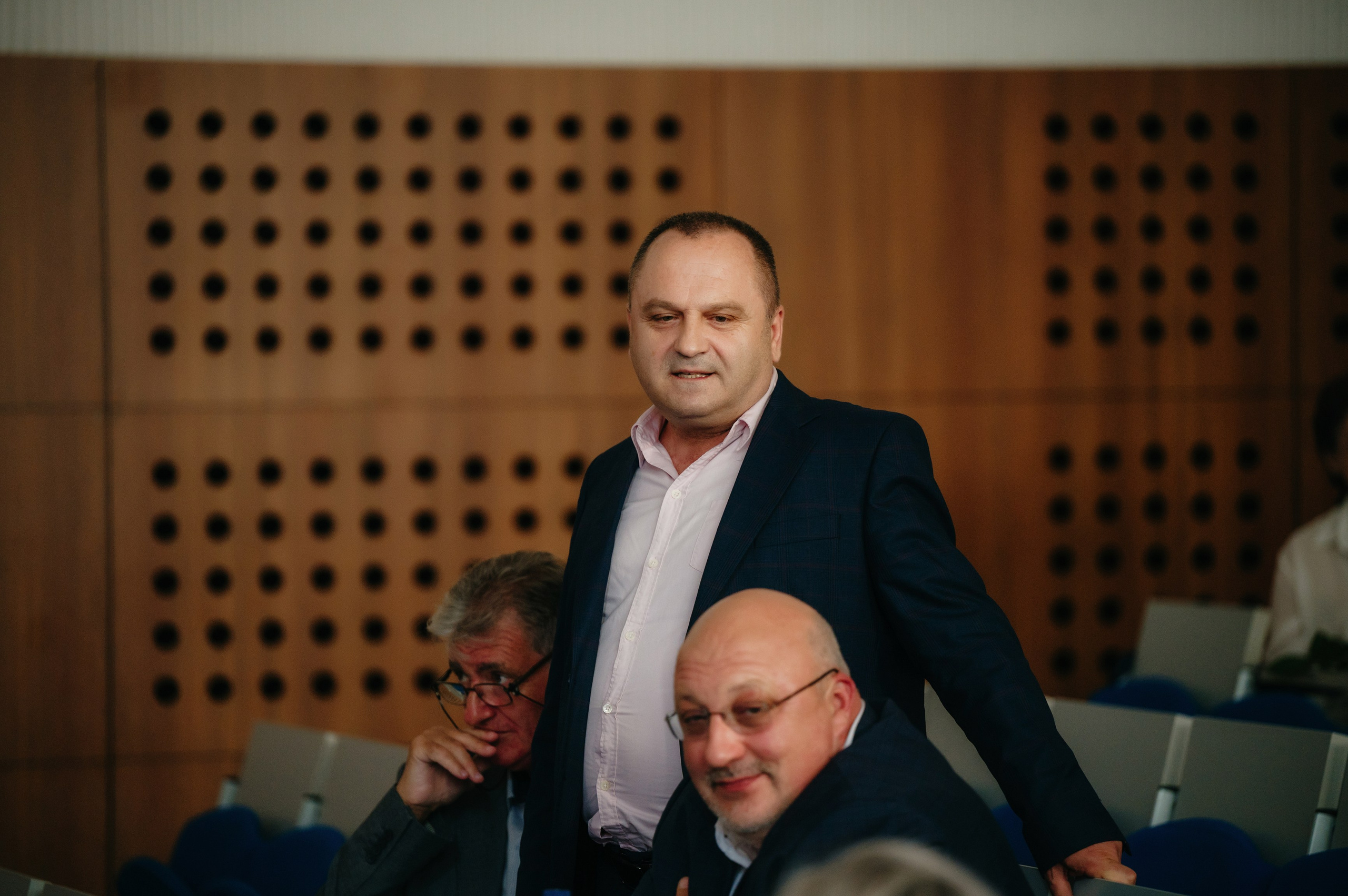 Medicina Veterinara — dupa 30 de ani…. Laurentiu Stefan StoryTeller