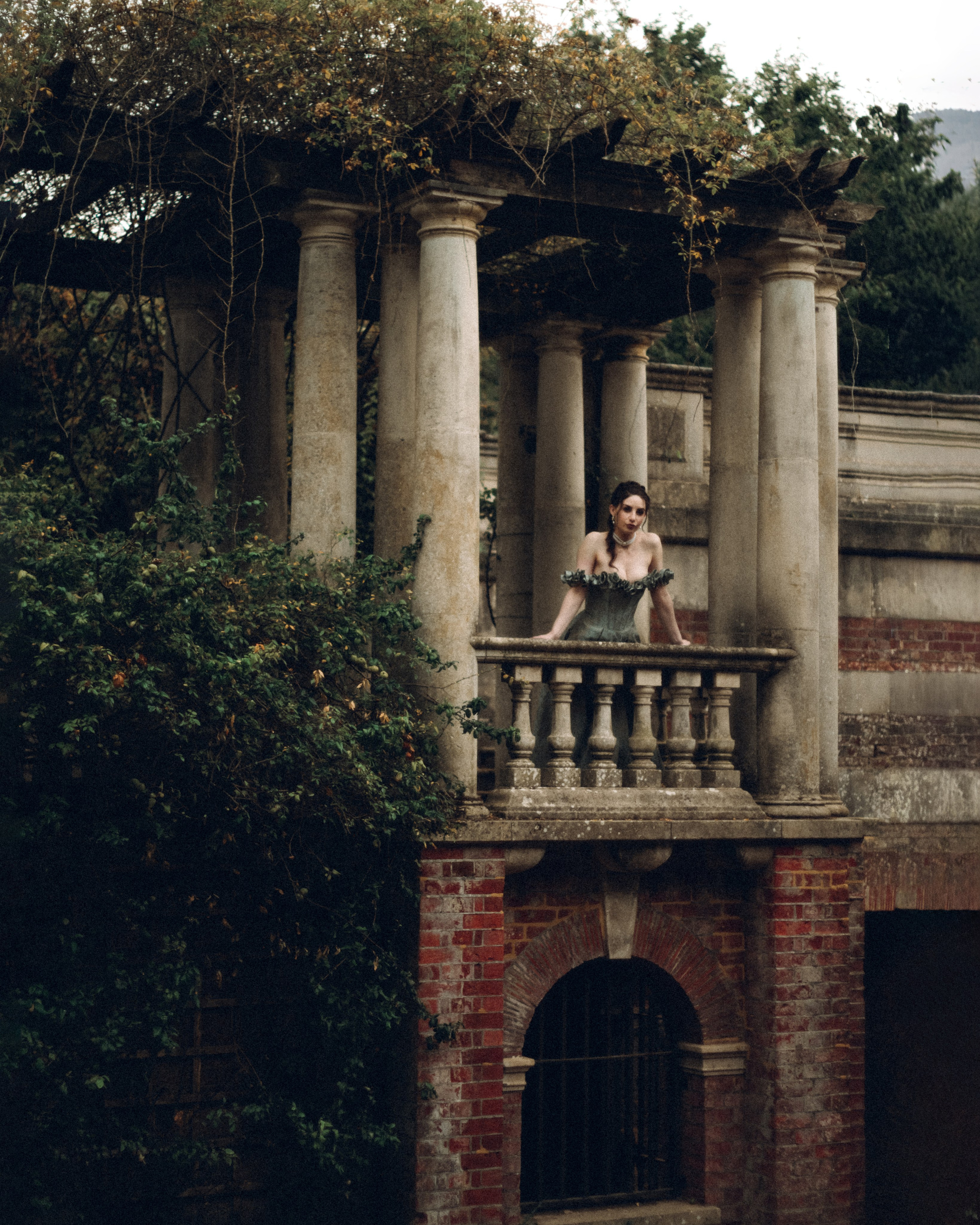 Outlander Inspired Photoshoot in an Overgrown Garden. Moth & Moss Photography