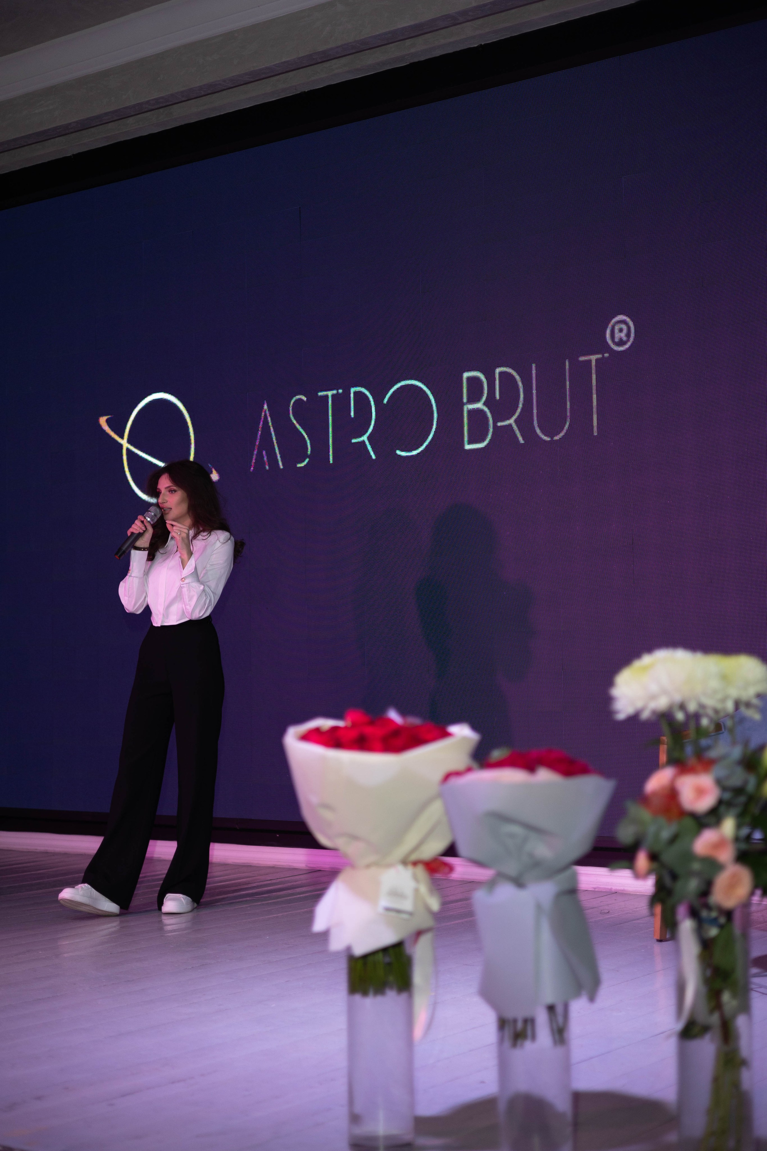 AstroBrut Conference. Wedding and family photographer