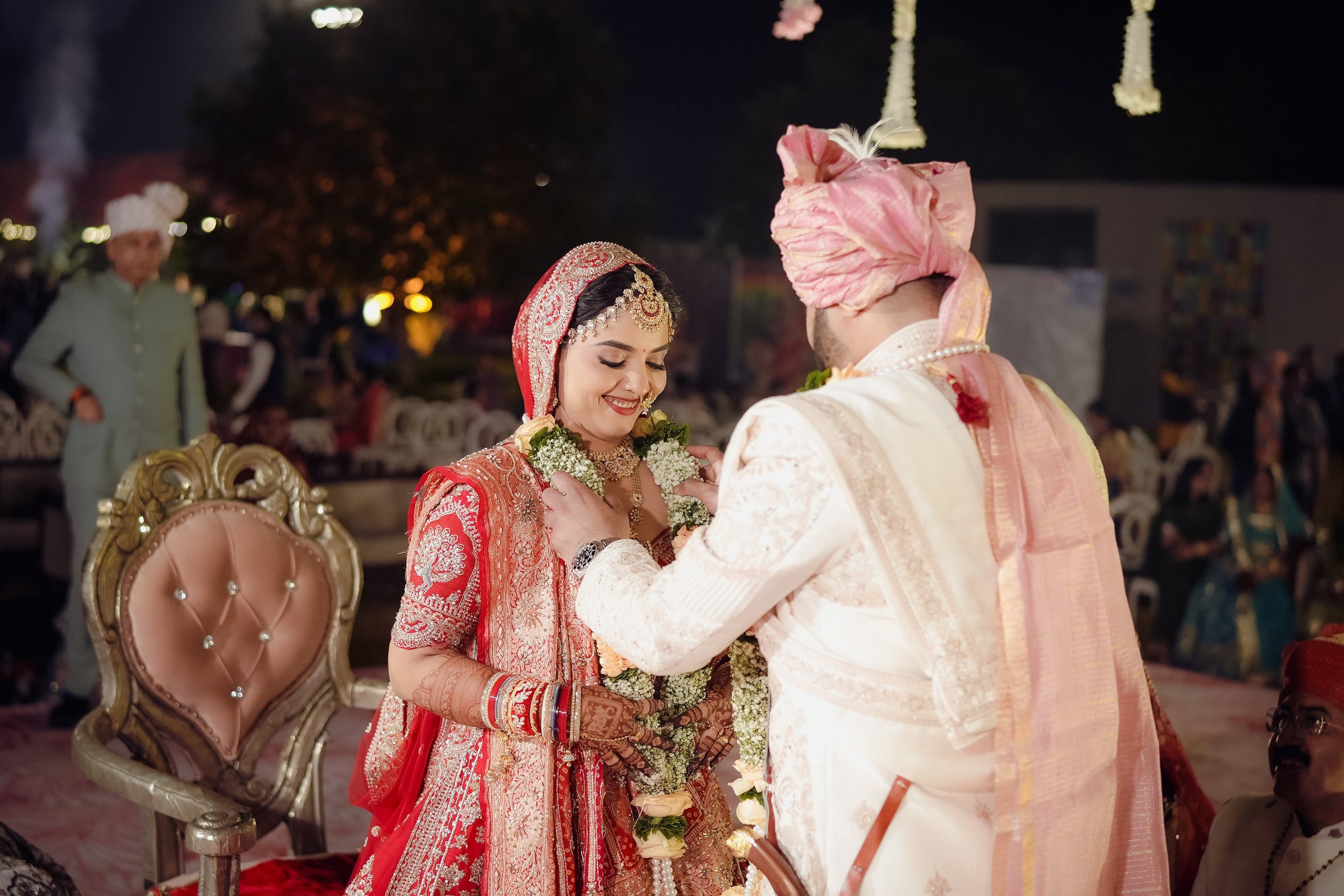 WEDDINGS. Love Emotions Weddings