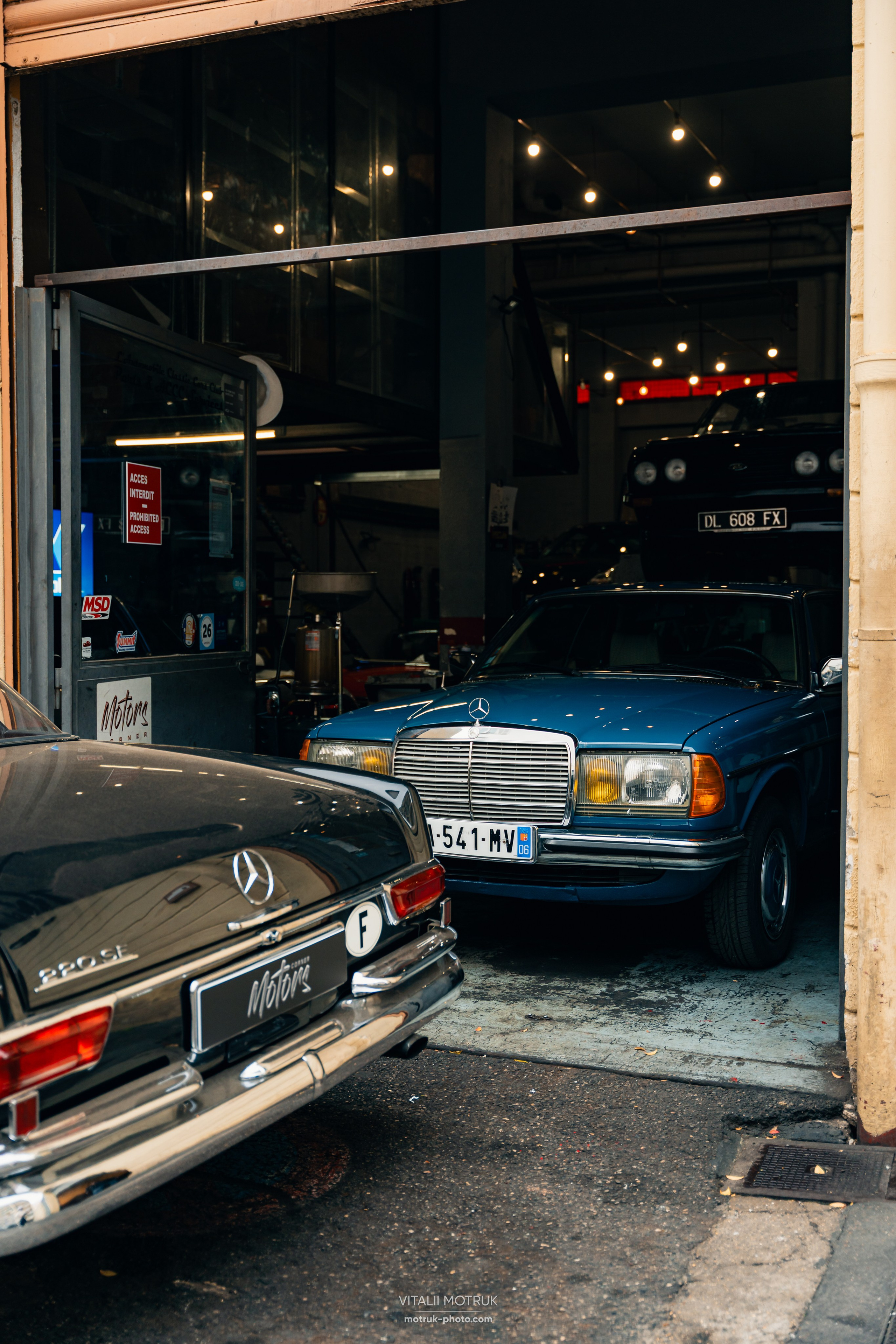 Legends de Nice. Photographe de voitures à Paris — Vitalii Motruk