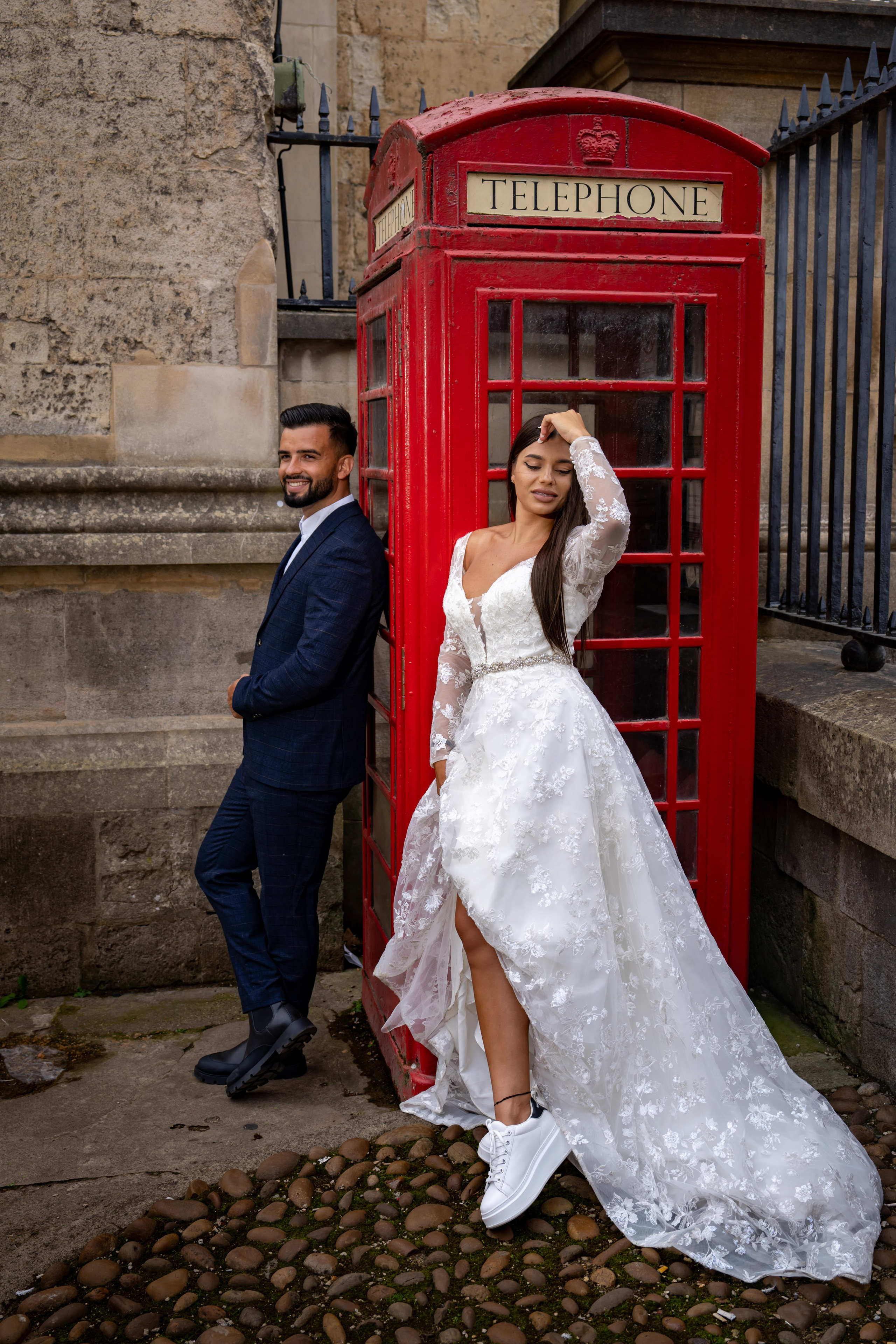ANDREI & ANDREEA -trash the dress. Main