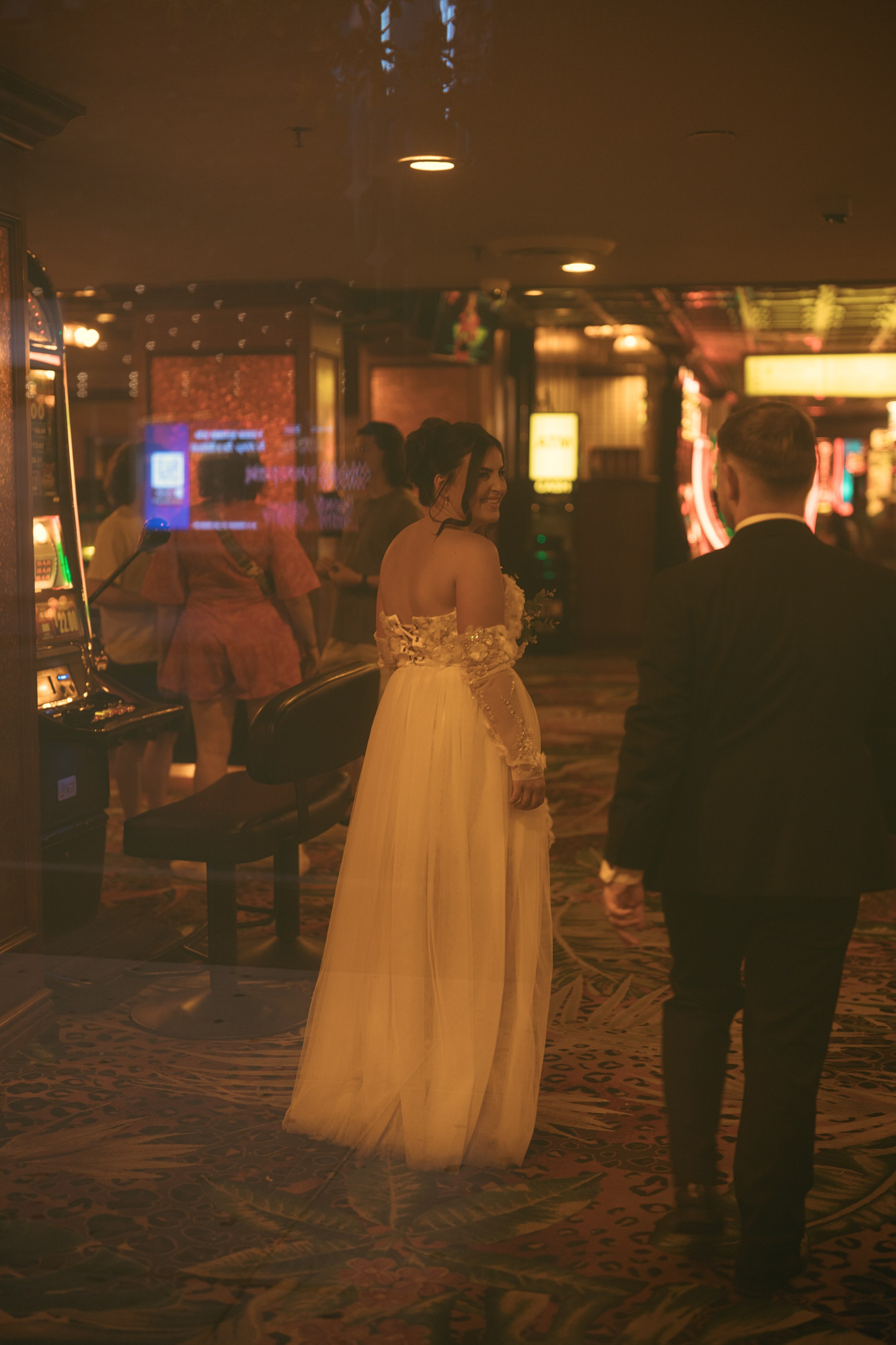 Charlie&Dan. Wedding & elopement photographer Viktoriya Kravtsov. Las Vegas