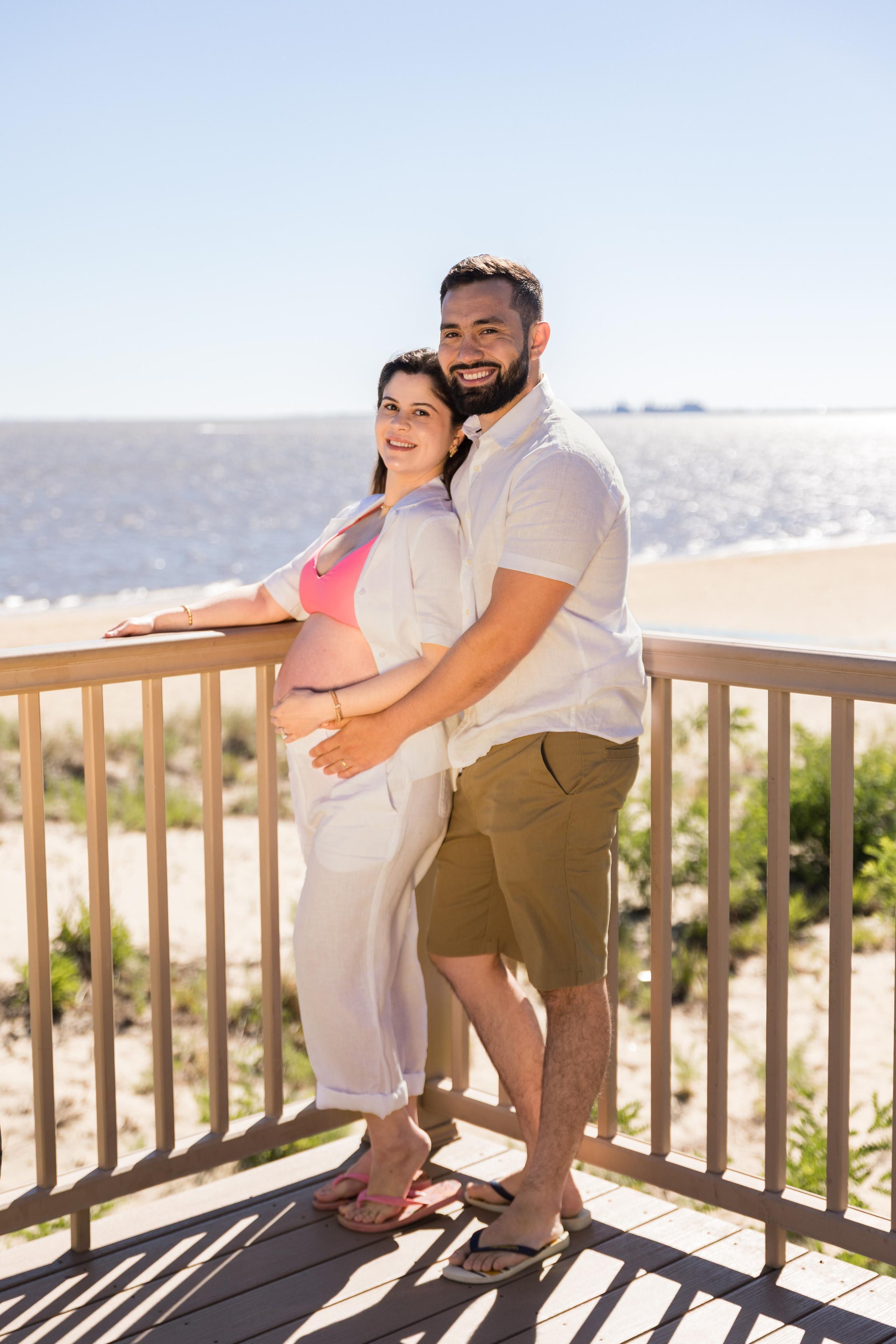 Beachside Maternity at Ideal Beach, NJ. Family, lifestyle, and commercial photography in New York and New Jersey