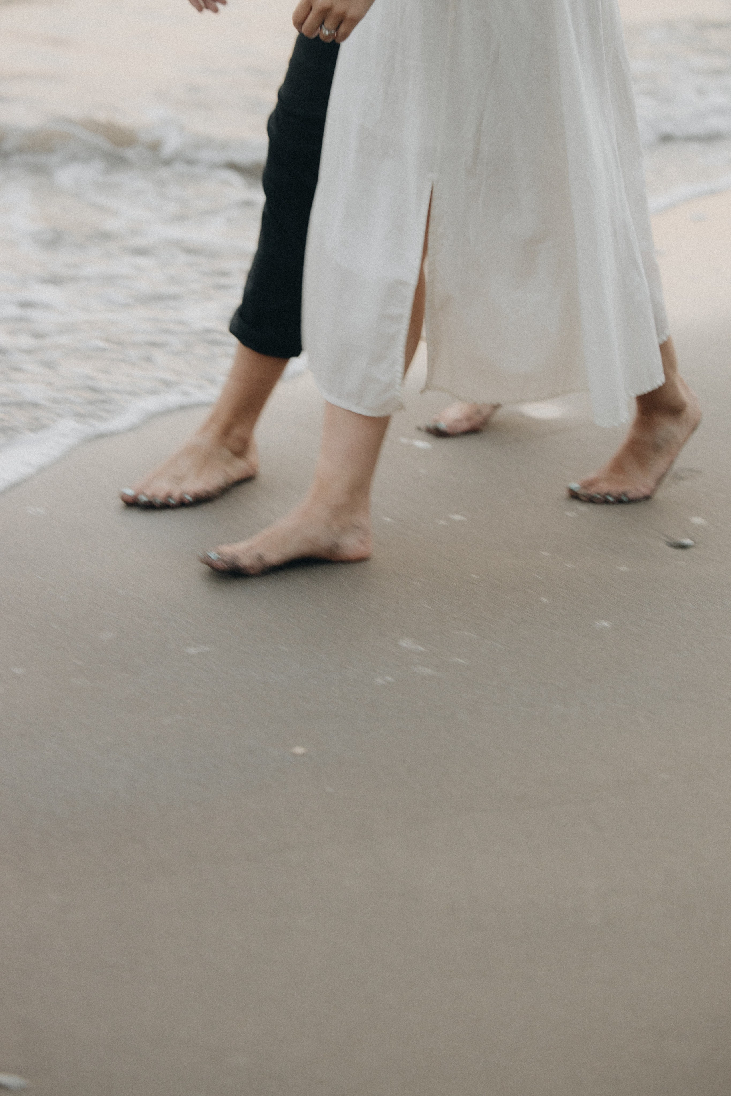 Engagement Photography at Cannon Beach | Jessie & Isaac's Session by Georgy Shishkin | Capturing Moments in Portland, Seattle, Bend & Oregon. Capturing Love in the Heart of the Pacific Northwes