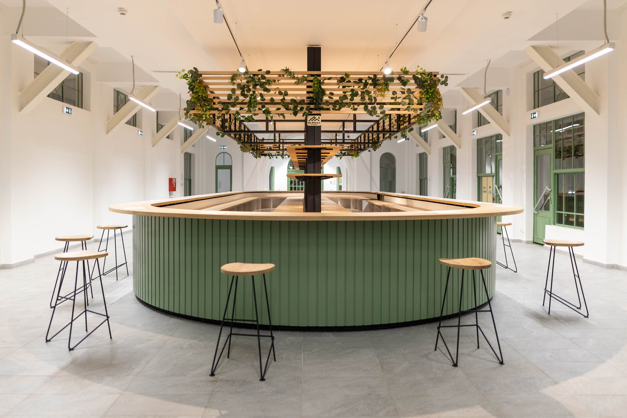 GAMI LUX. PRODUCTIVE MEDIA TEAM