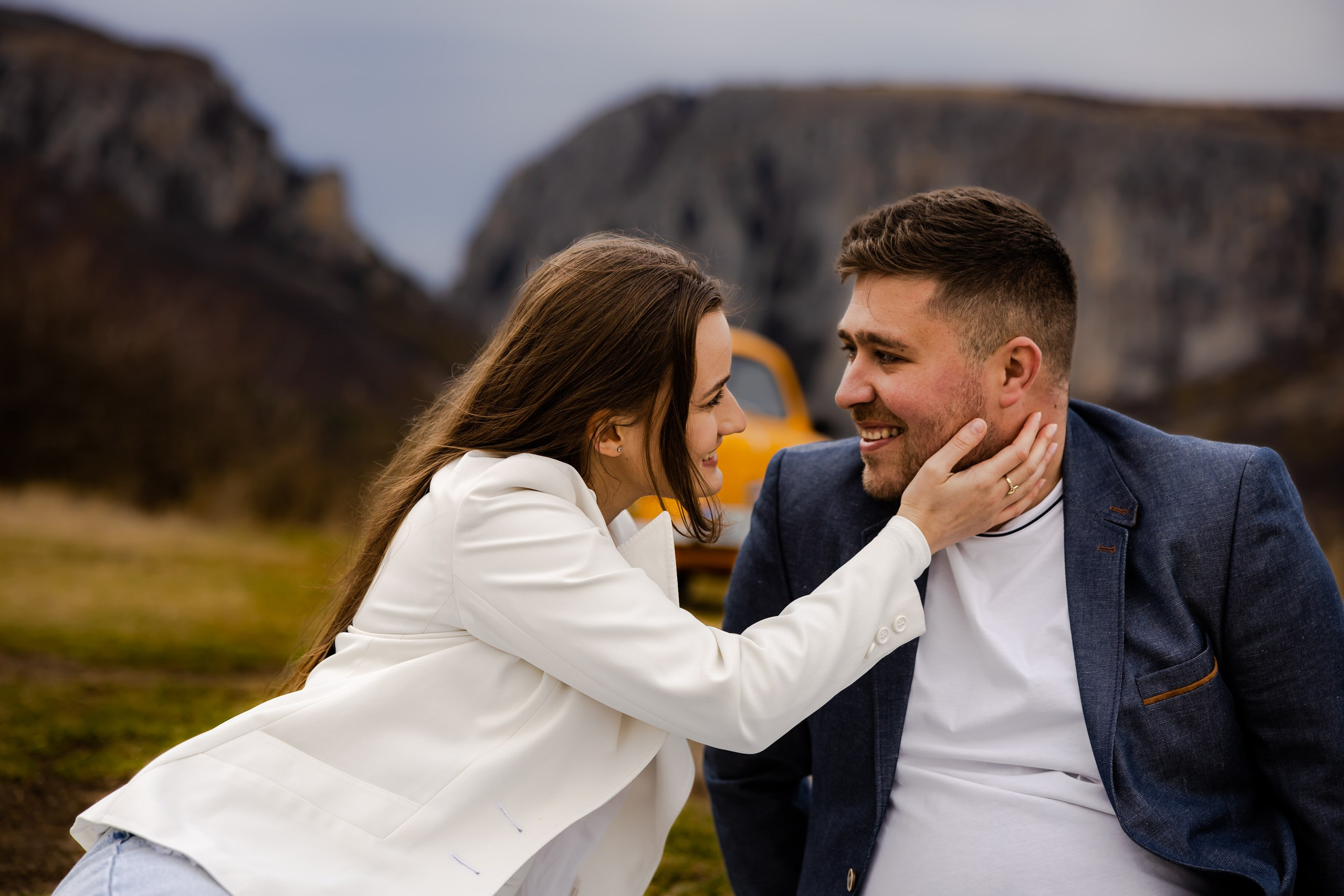 Nuntă & Save the date. Portré 📸 Photographer | Newborn photos • Maternity photos • Engagements • Weddings • Events • Portraits • Families • Birthdays • Parties