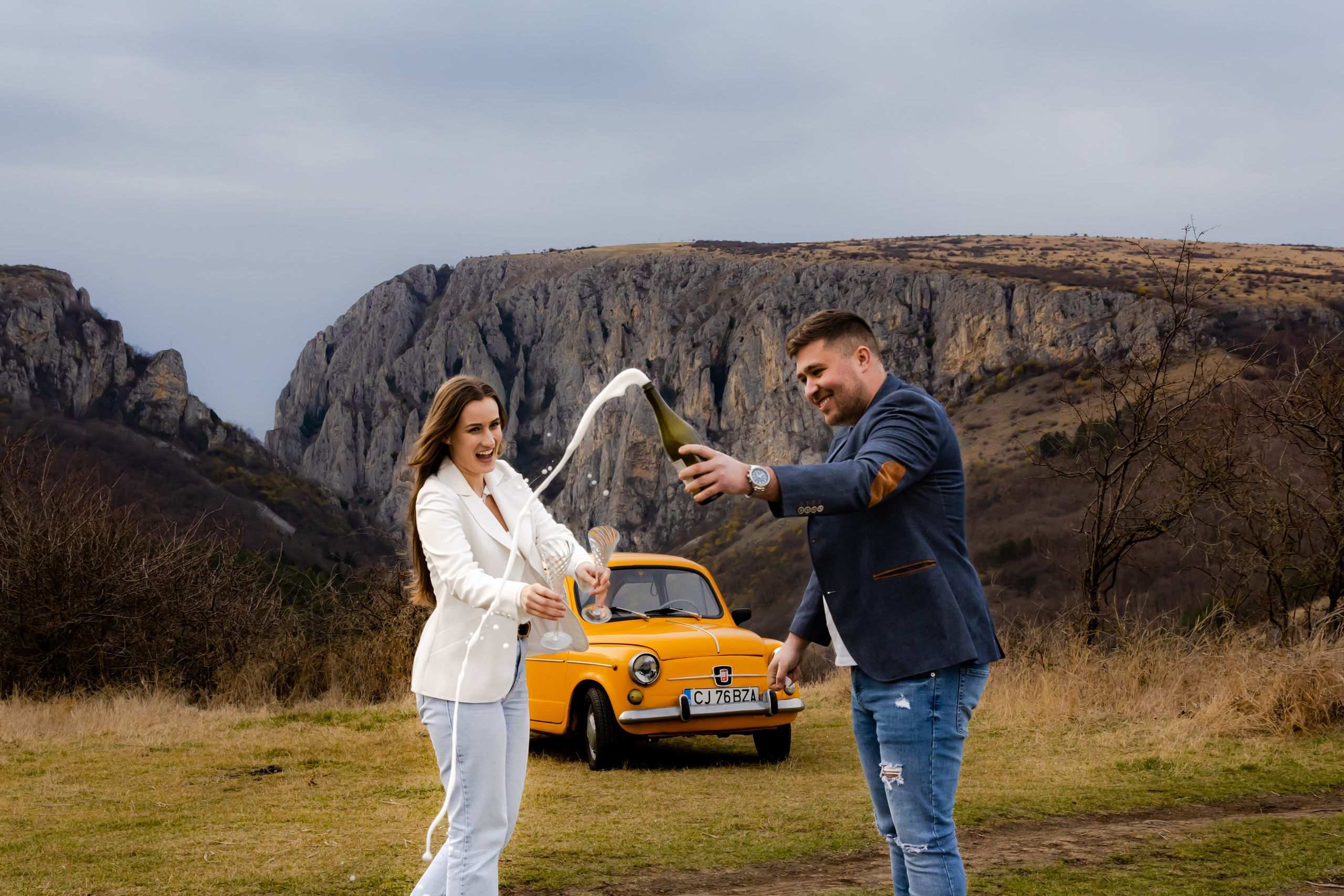 Nuntă & Save the date. Portré 📸 Photographer | Newborn photos • Maternity photos • Engagements • Weddings • Events • Portraits • Families • Birthdays • Parties