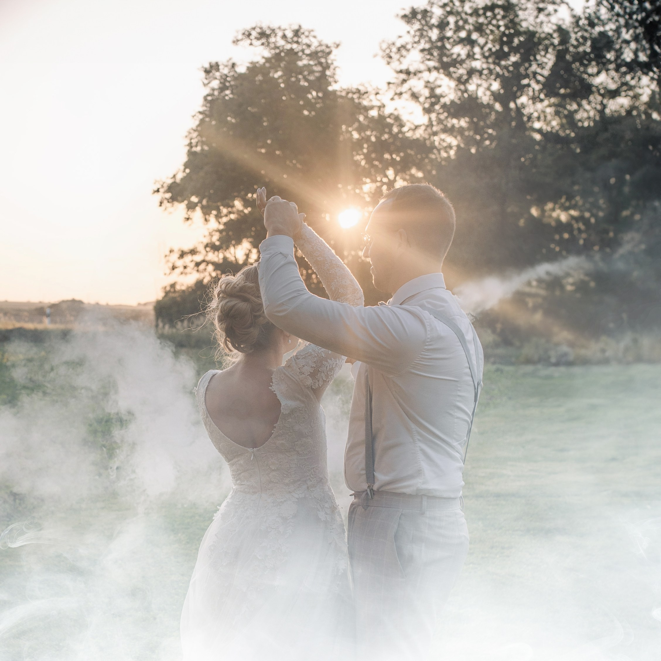 Celine & Oliver. GoldenHourStory