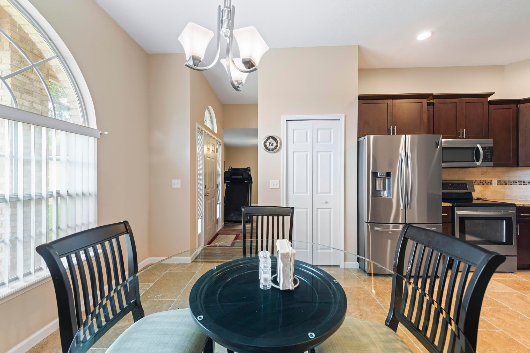 Bridgecreek Drive W, Jacksonville Fl 32 244