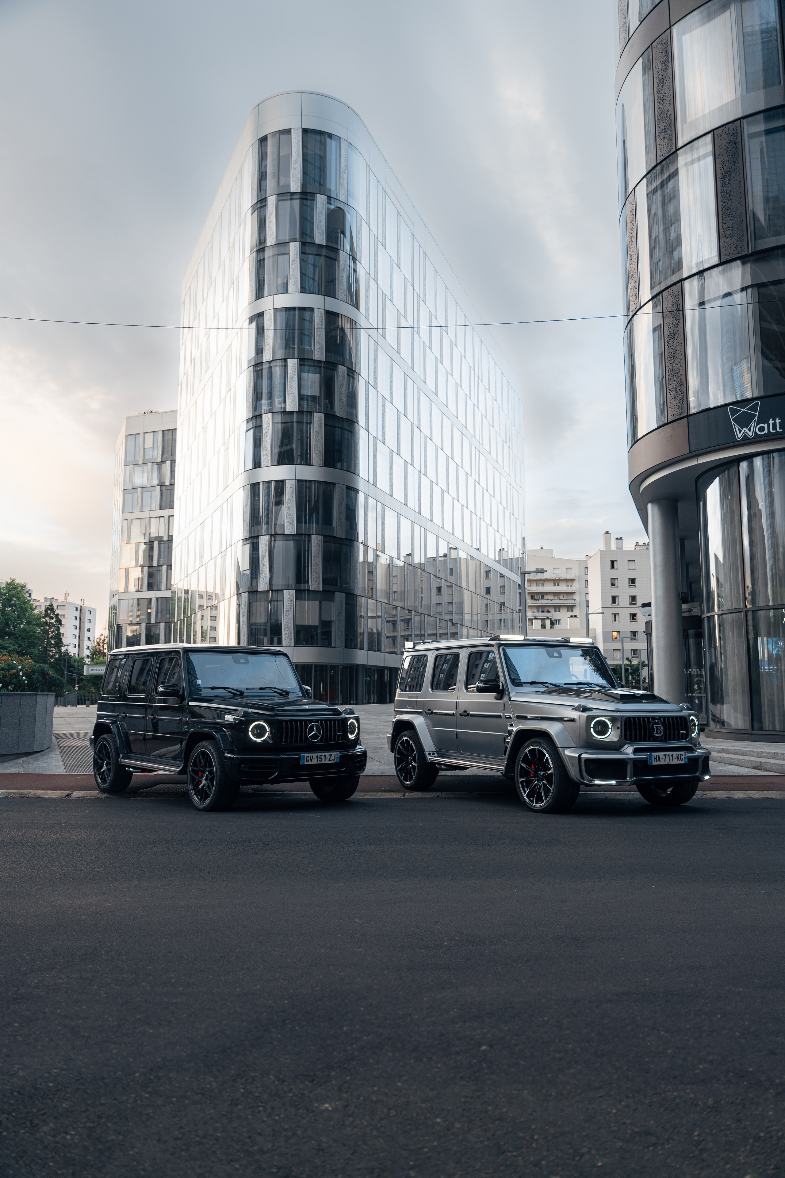 Mercedes G63 La Defense. Photographer in Paris — Vitalii Motruk