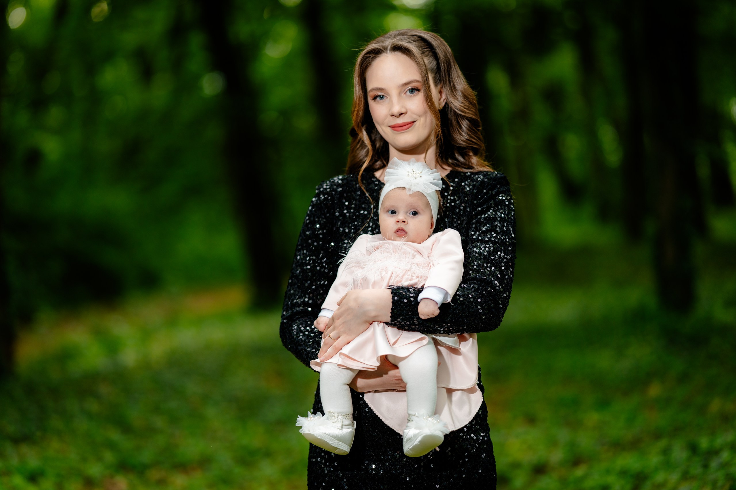 fotograf botez Miruna Parascheva, fotografie botez Botoșani, fotograf Alin Chirilă, amintiri botez, fotografii botez, botez Miruna Parascheva, fotograf copii, fotografie botez în Botoșani-alt="botez Miruna Parascheva, fotografie botez Alin Chirilă, amintiri botez, fotografii emoționante botez Botoșani"-- fotografii-botez-bebelus- amintiri-botez-micuț- moment-sfânt-crestinare- fotografie-emotionanta-botez- detalii-botez-bebelusi- parinti-fericiti-la-botez- fotograf-botez-profesionist- botez-in-biserica-ortodoxa- micuț-botezat-cu-emoție- zâmbete-și-lacrimi-la-botez- bebeluș-la-cristelniță- decor-botez-colorat- botez-cu-dragoste-și-credință- emotie-pura-la-botez- fotograf-botez-botosani- botez-iasi-suceava-fotograf- amintiri-nepretuite-botez
