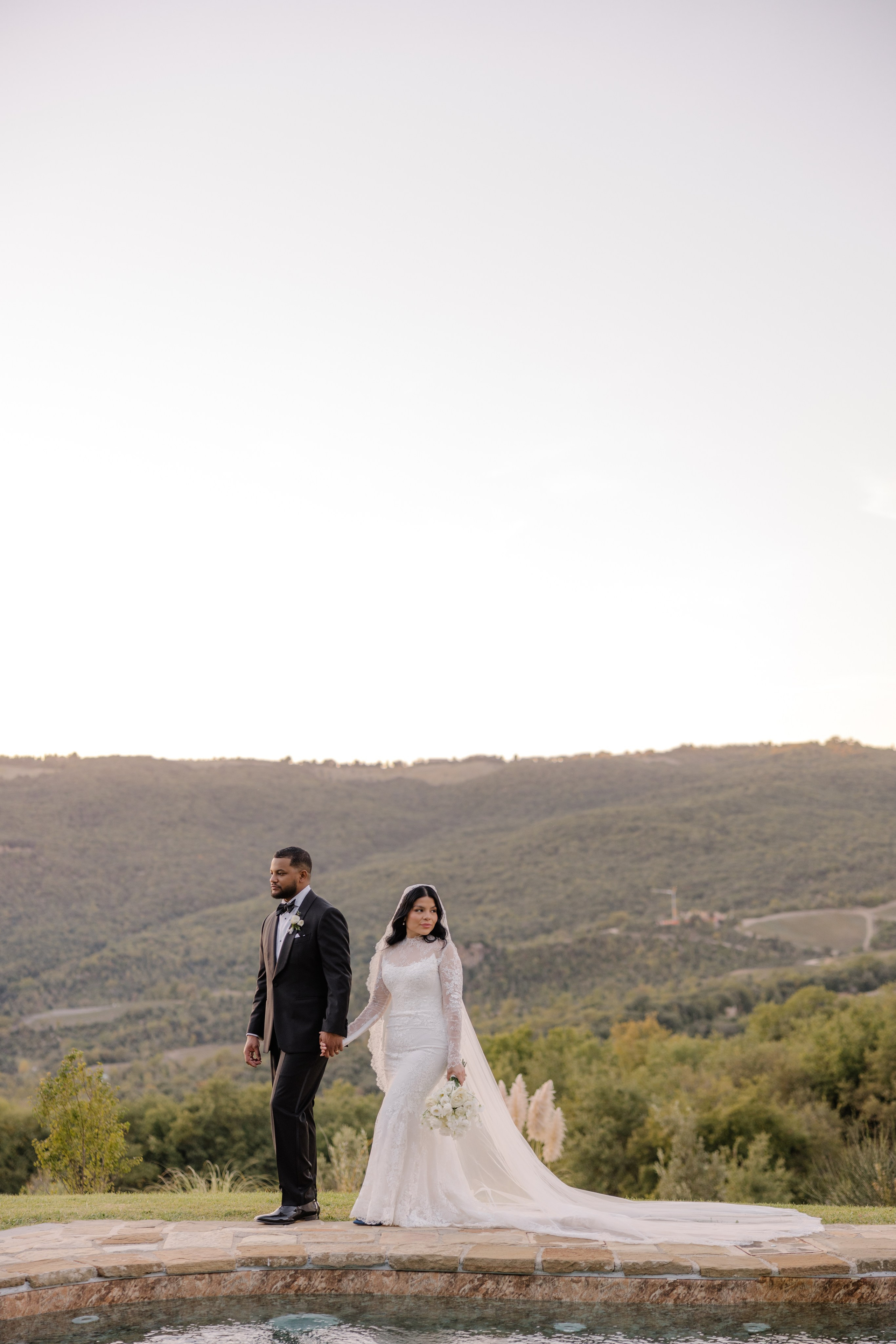 Mitcell&Melanie digital. Wedding photographer Italy