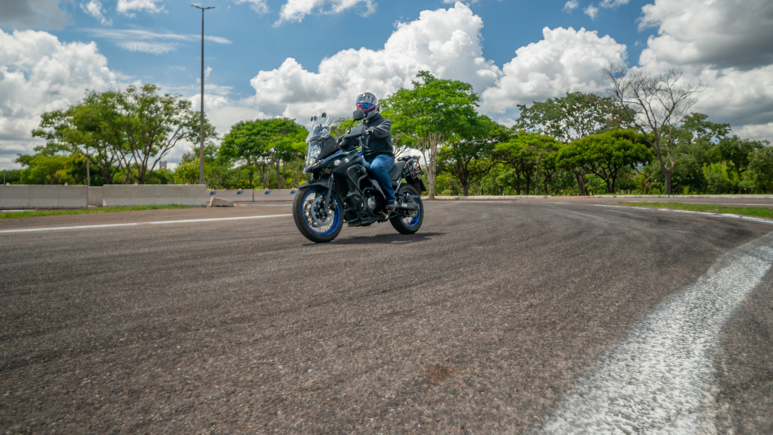 Ensaio Masculino — Motocilista. Fotógrafo / Filmmaker