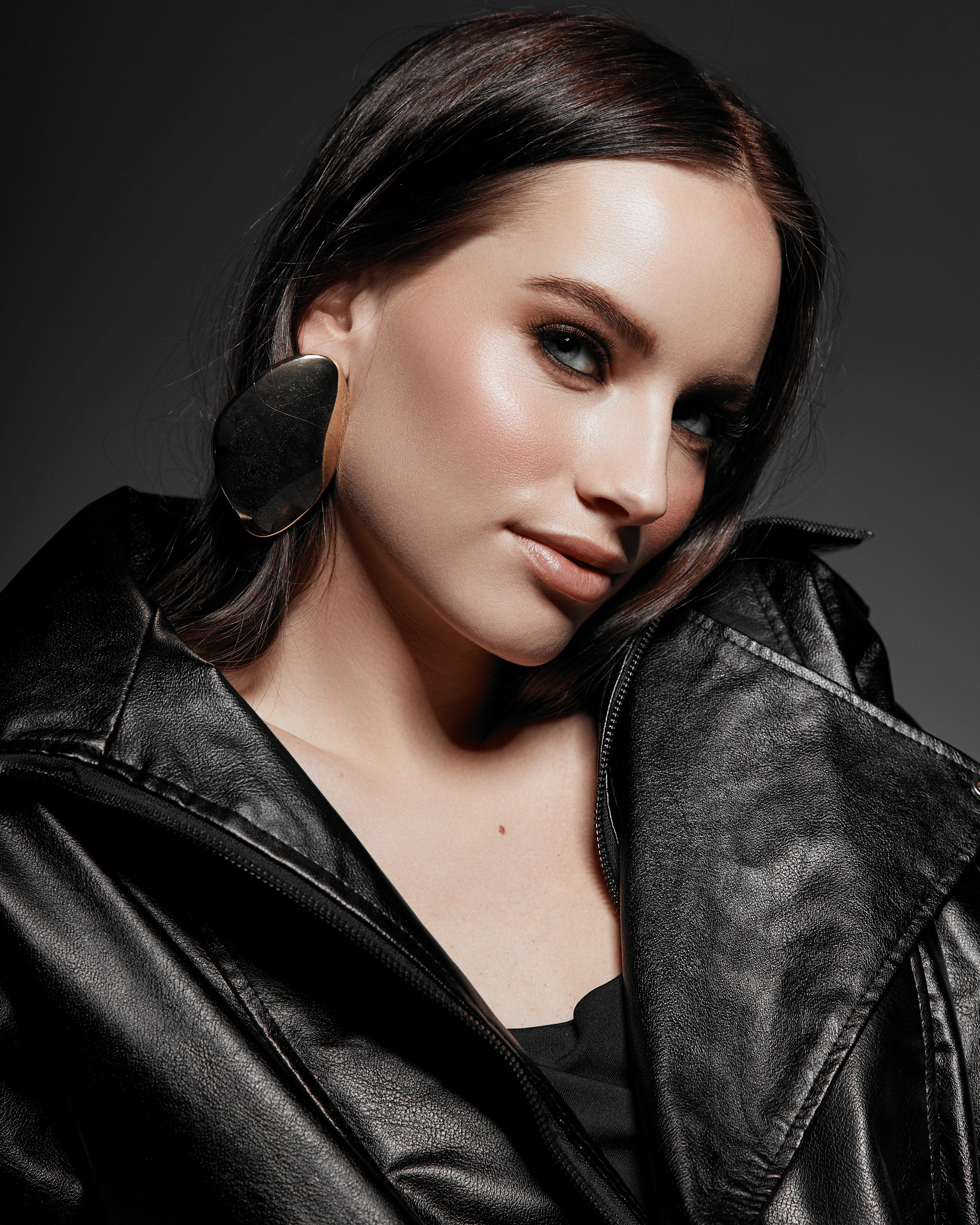 Model Cali Dahl. Lena Shtatolkina | Model Test Photographer in Utah