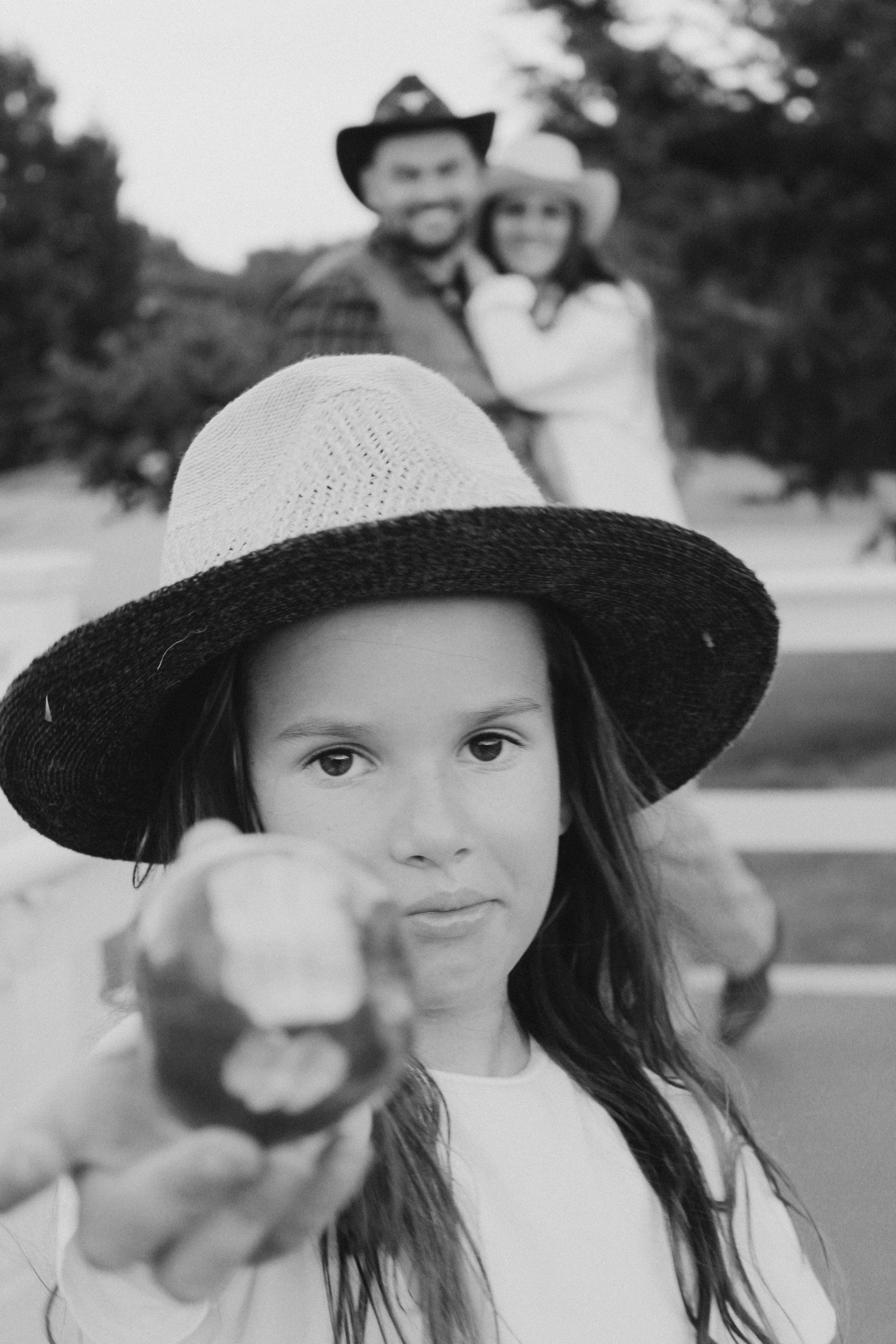 Texas Countryside Family Photoshoot in Cowboy Style. Lana Petrychenko — Portrait & Family Photographer. Valencia, Spain