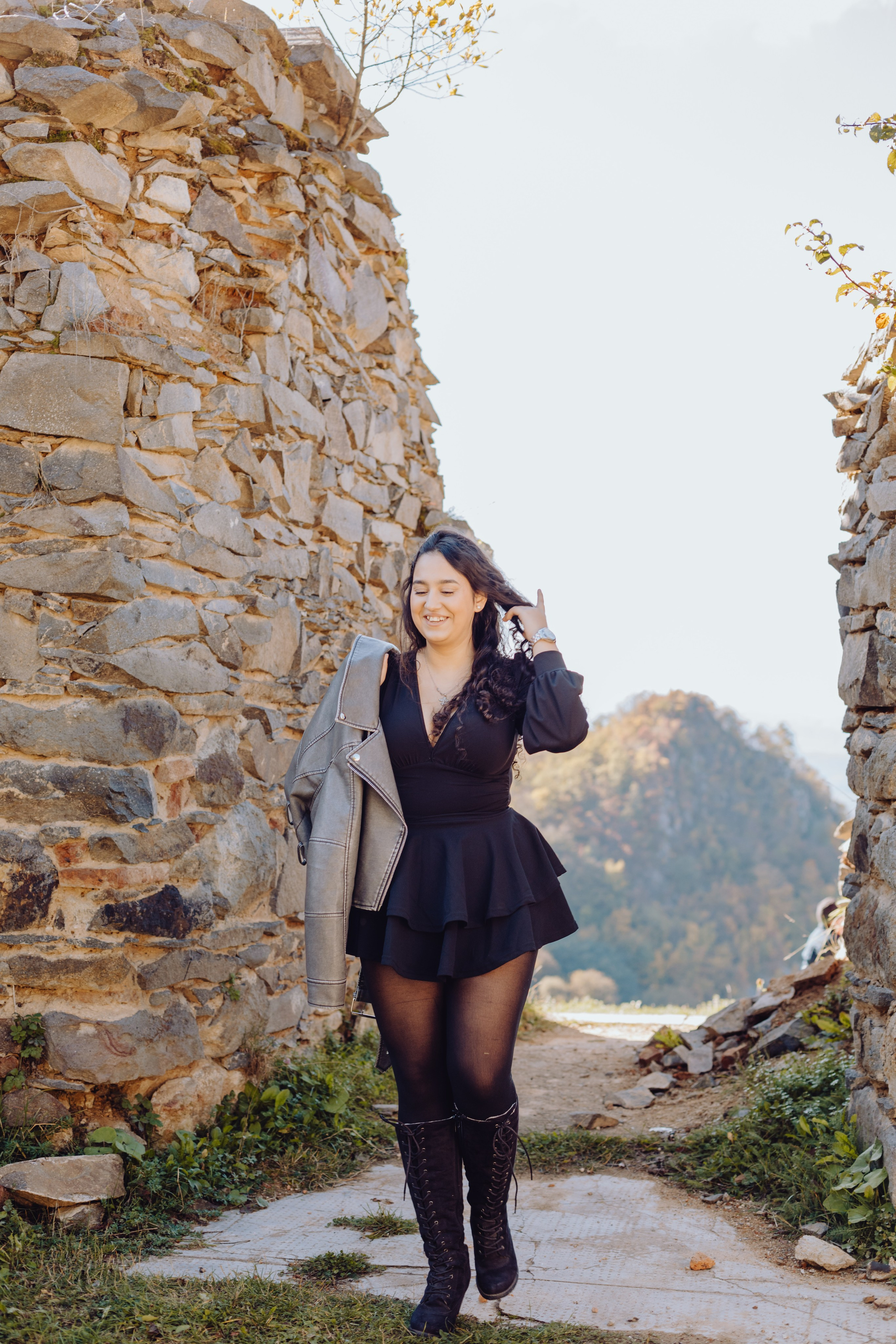 Nerea. Wedding & couple photographer from Romania Rut Vetan