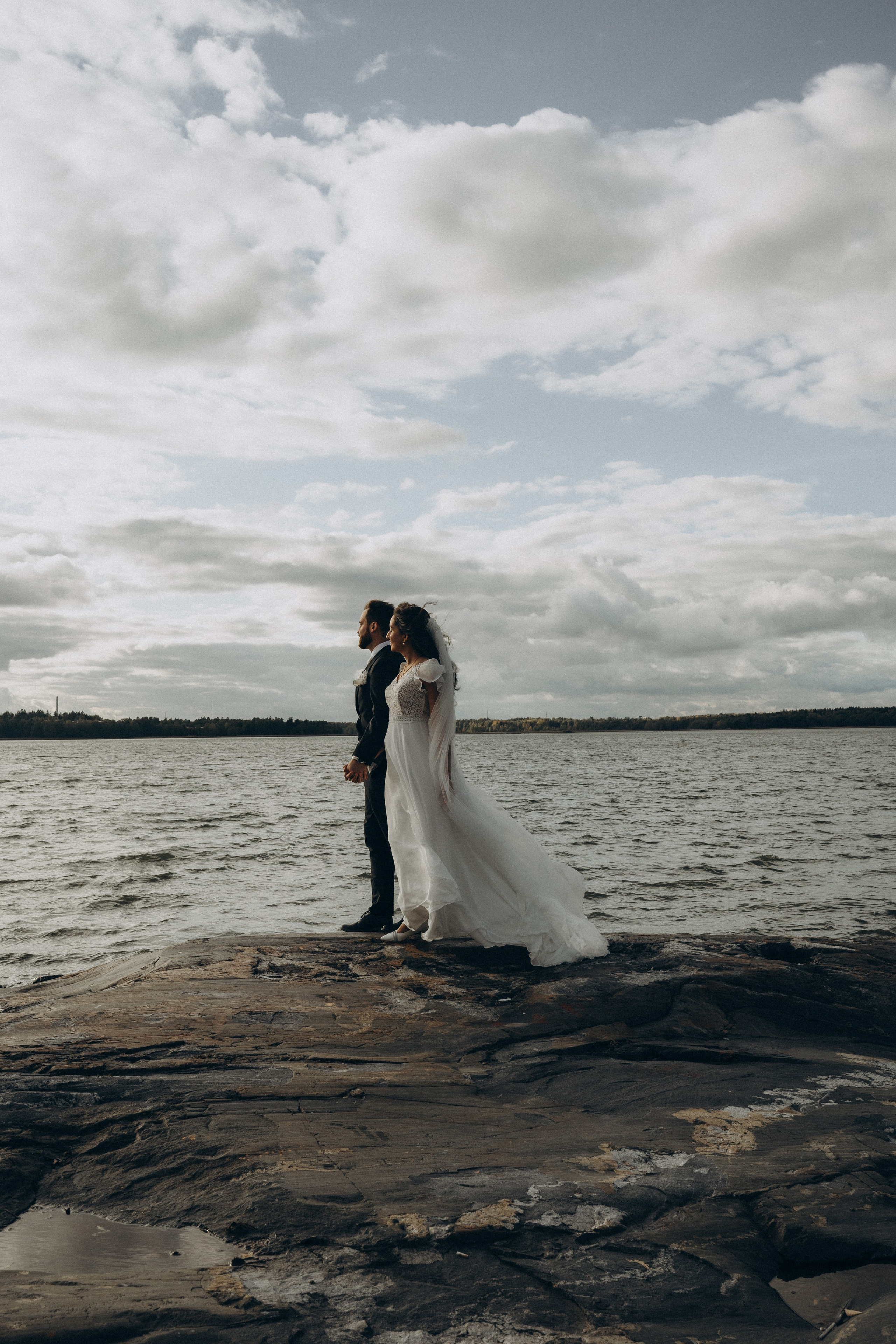 W&S. Wedding and potrait photographer in Helsinki Vickan O