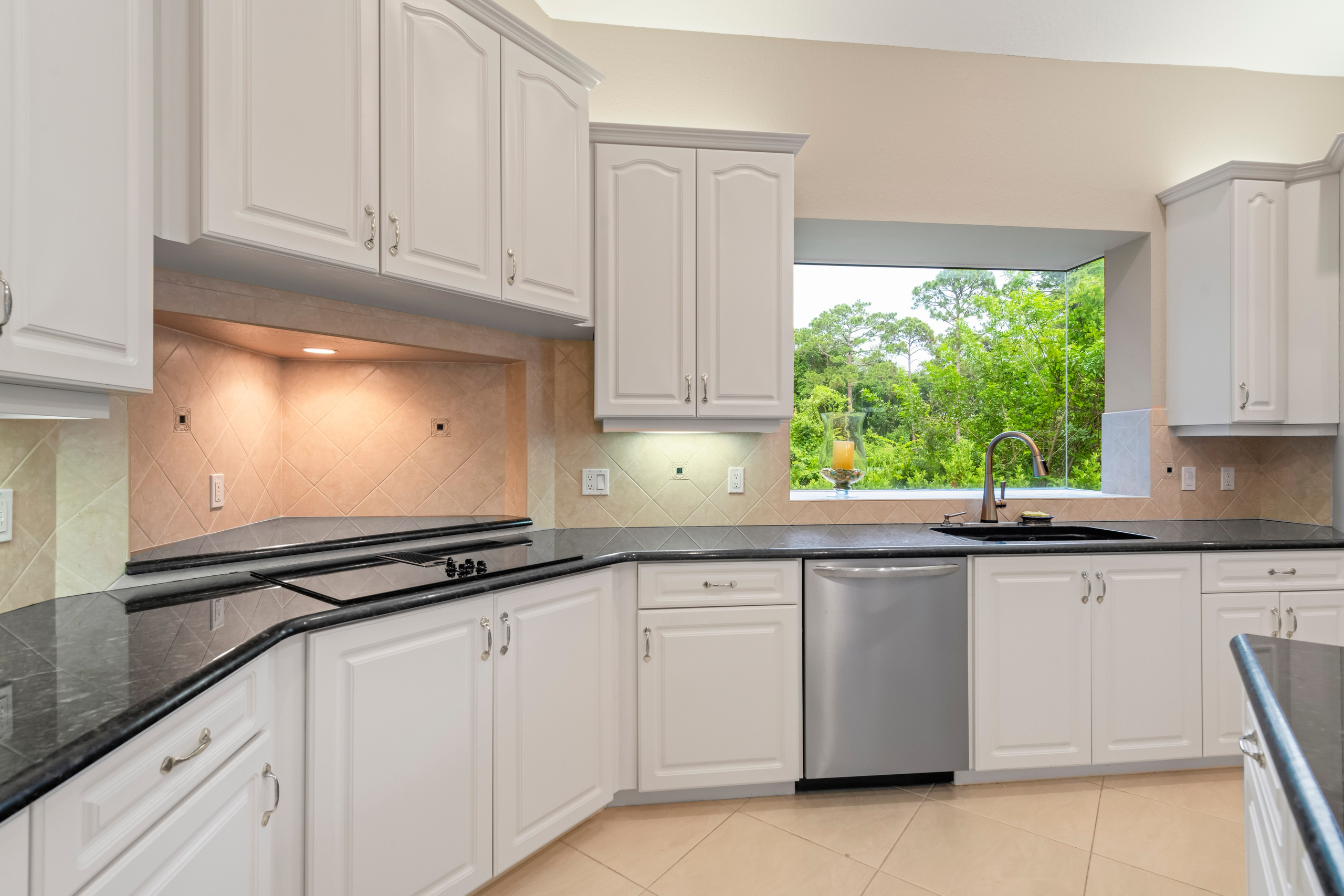 Riverbend Dr, Jacksonville Fl 32 207