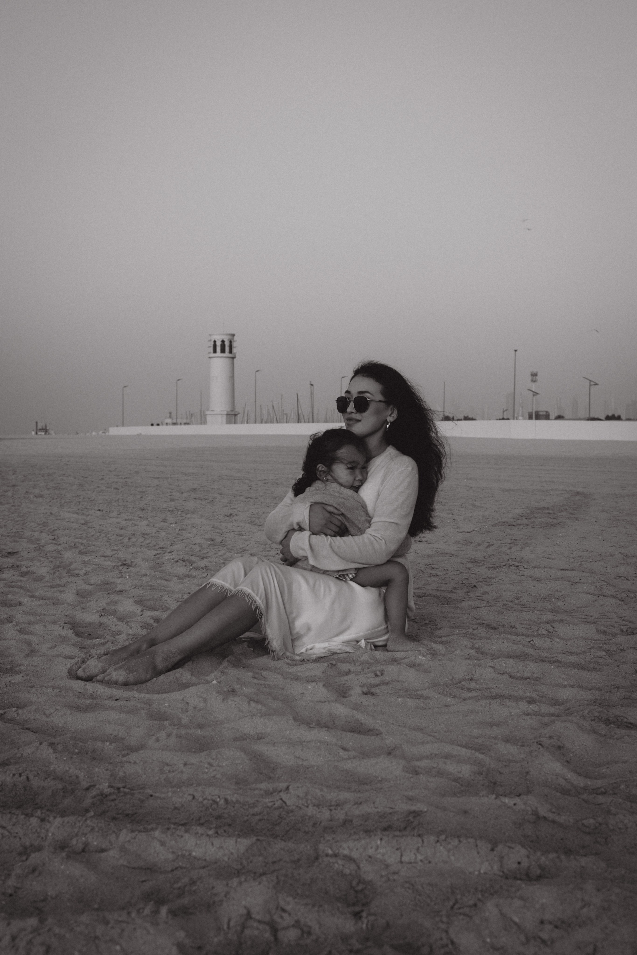 Mother’s love. Фотограф родов, семей и новорожденных малышей в Дубае