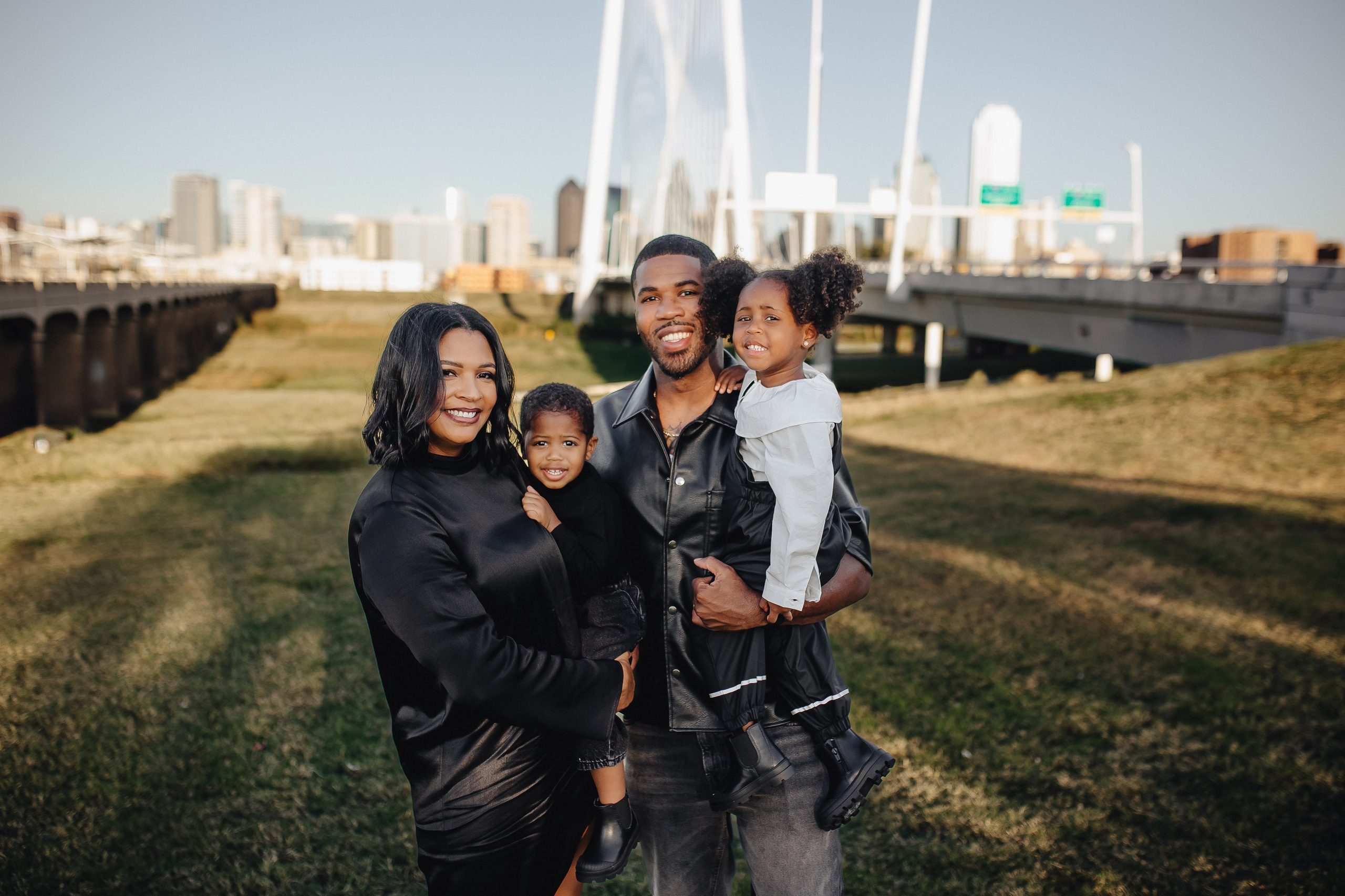 LOCATIONS. Photographer in Dallas