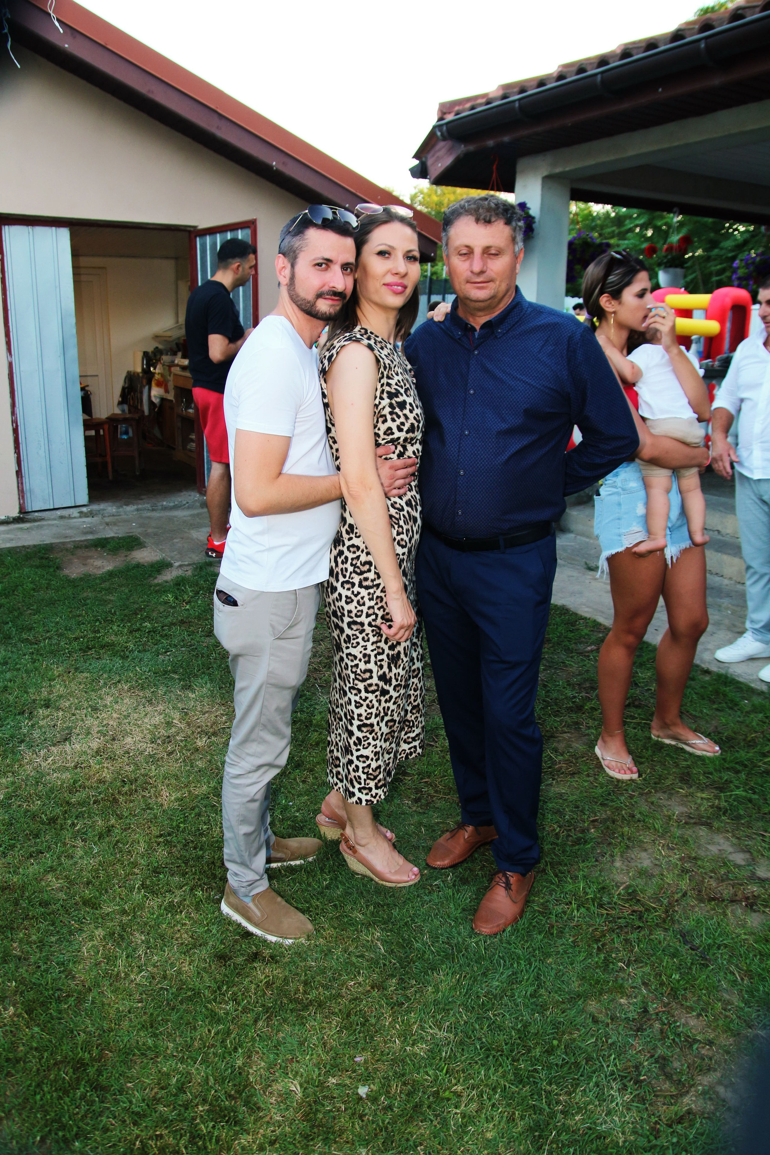 BYZO MEDIA. PETRU BYZO - family and children photographer in ROMANIA