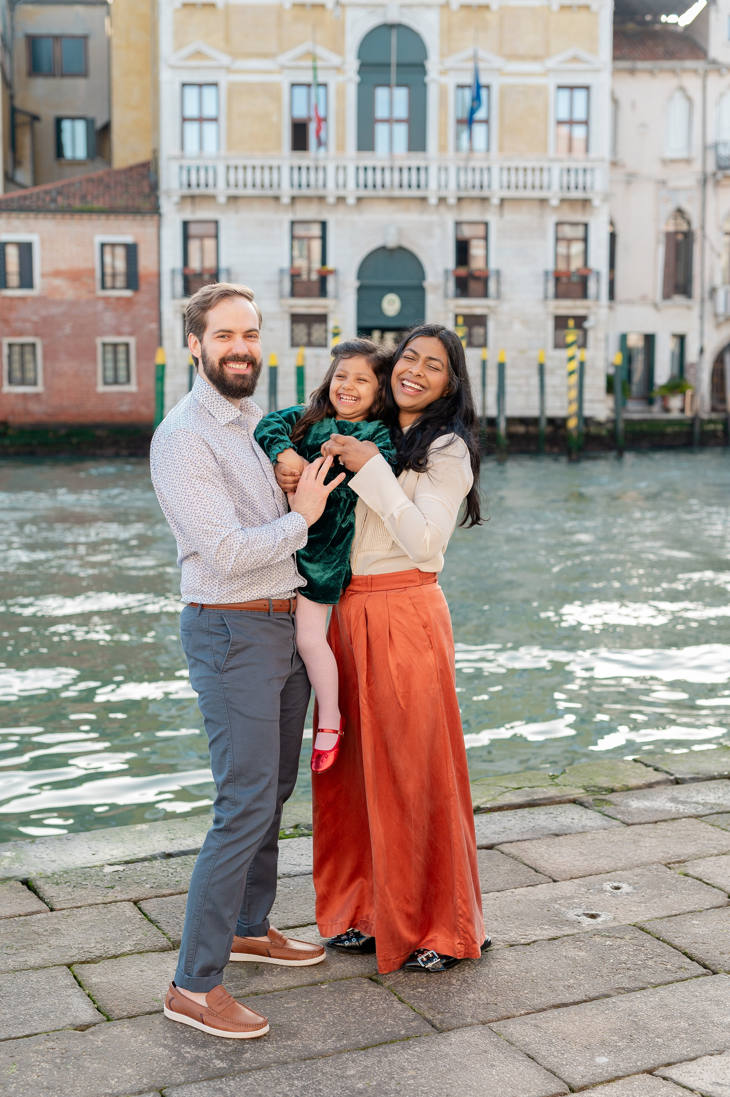 Family photoshoot in Venice. Фотограф в Венеции Anna Terzi
