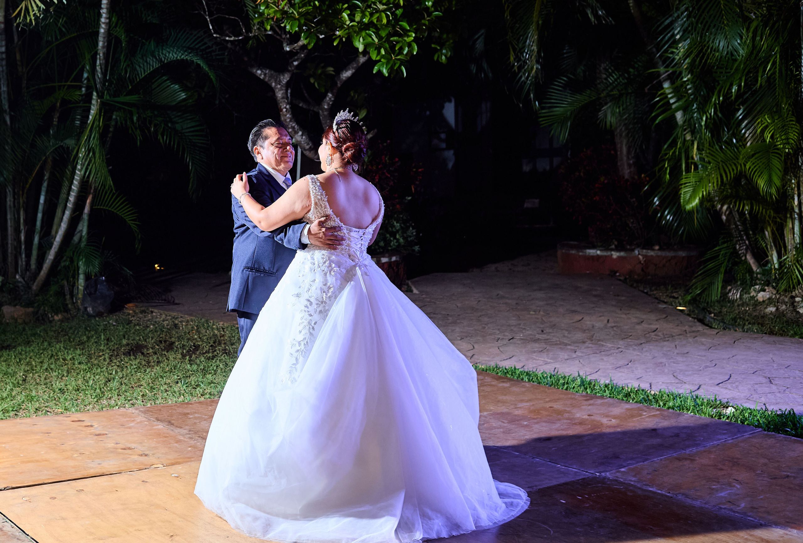 V & M. Christian Ku fotógrafo en Mérida, Yucatán