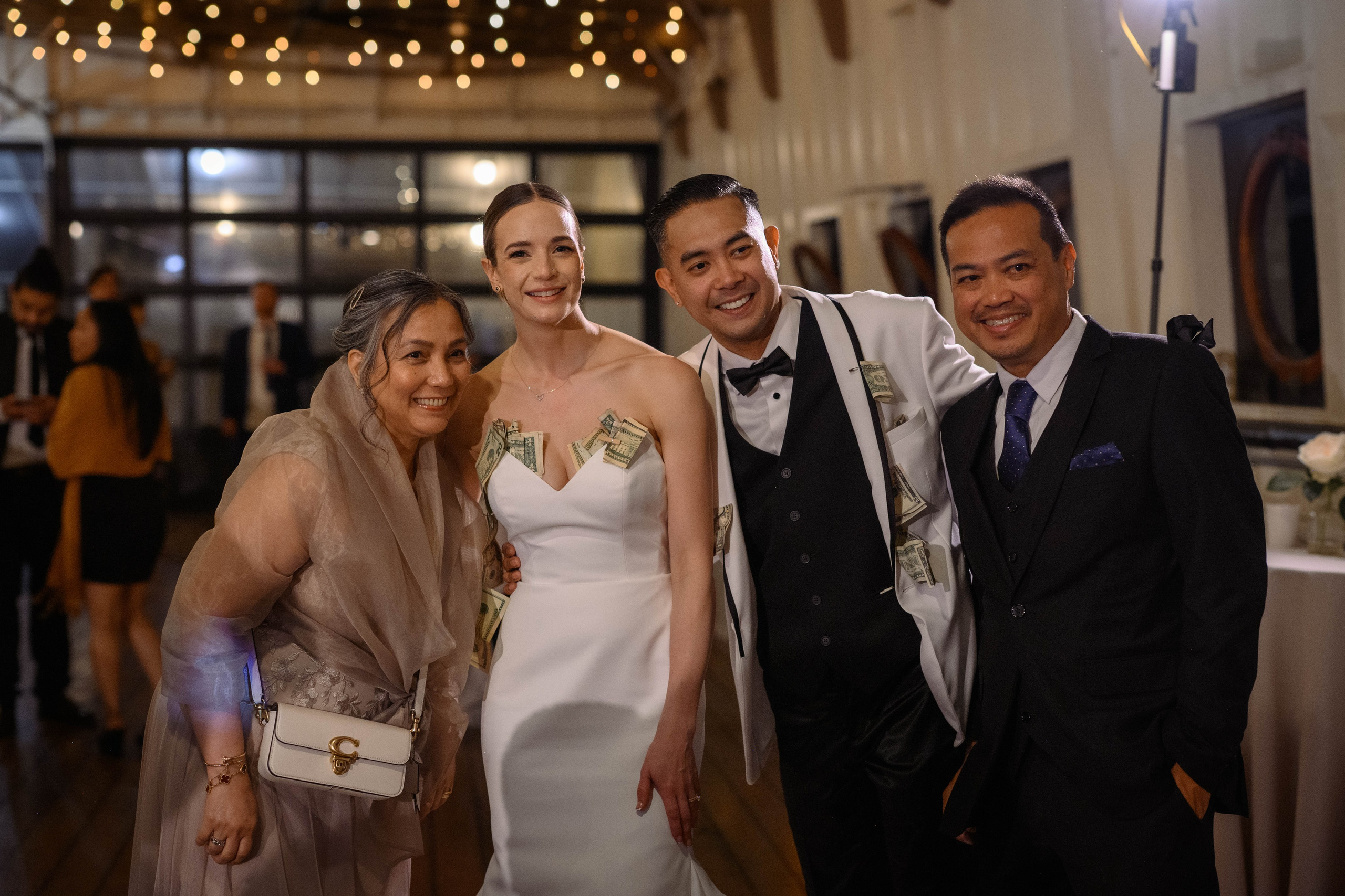 Kevin & Katie. Wedding & portrait photography in the Seattle Area. Helen Michelle photographer