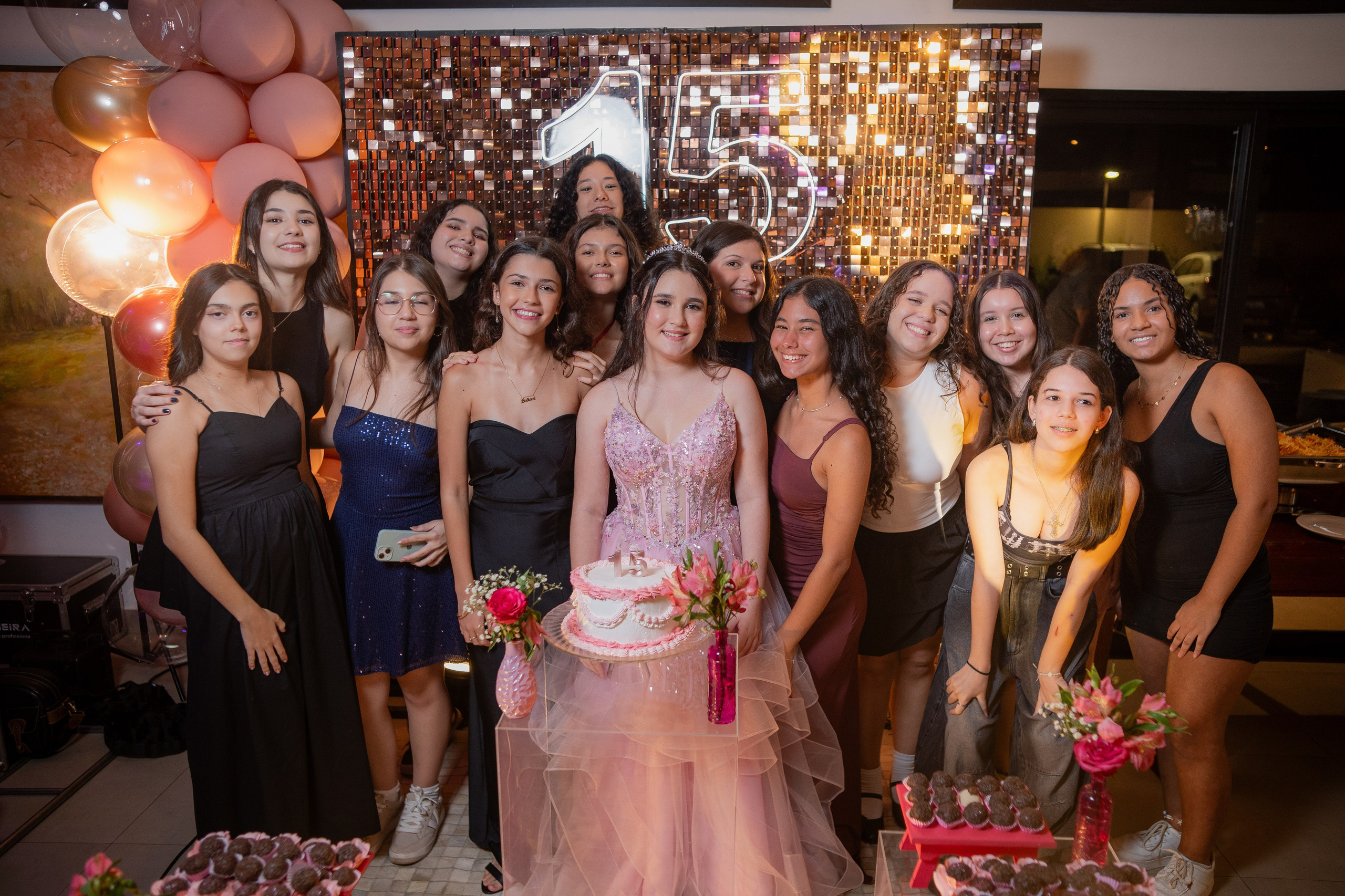 Maria Laura — Villa de León / Bauru SP. Robson Colaço