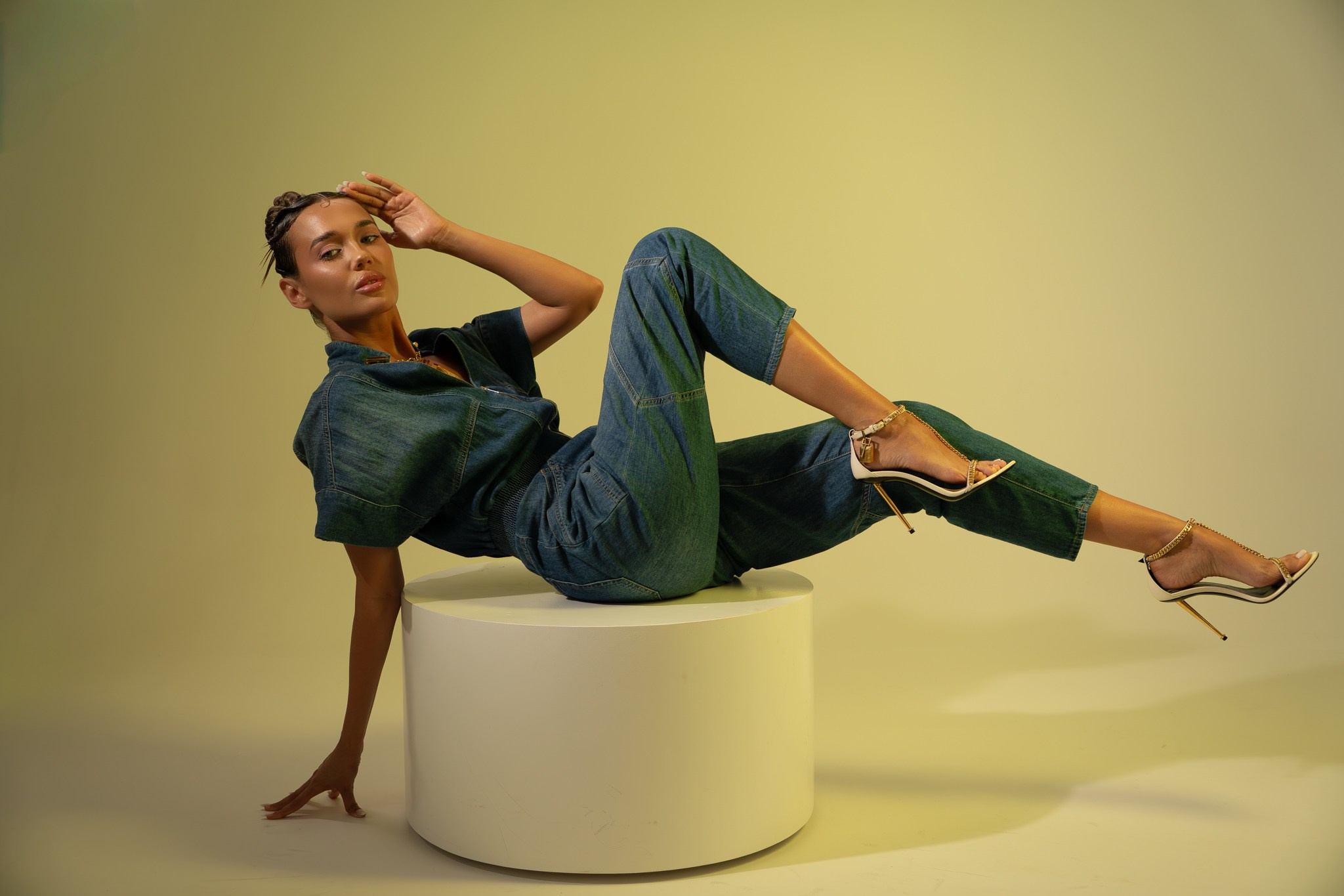 FASHION. Antonia Burlan Fotograf | Portrete și Evenimente în București