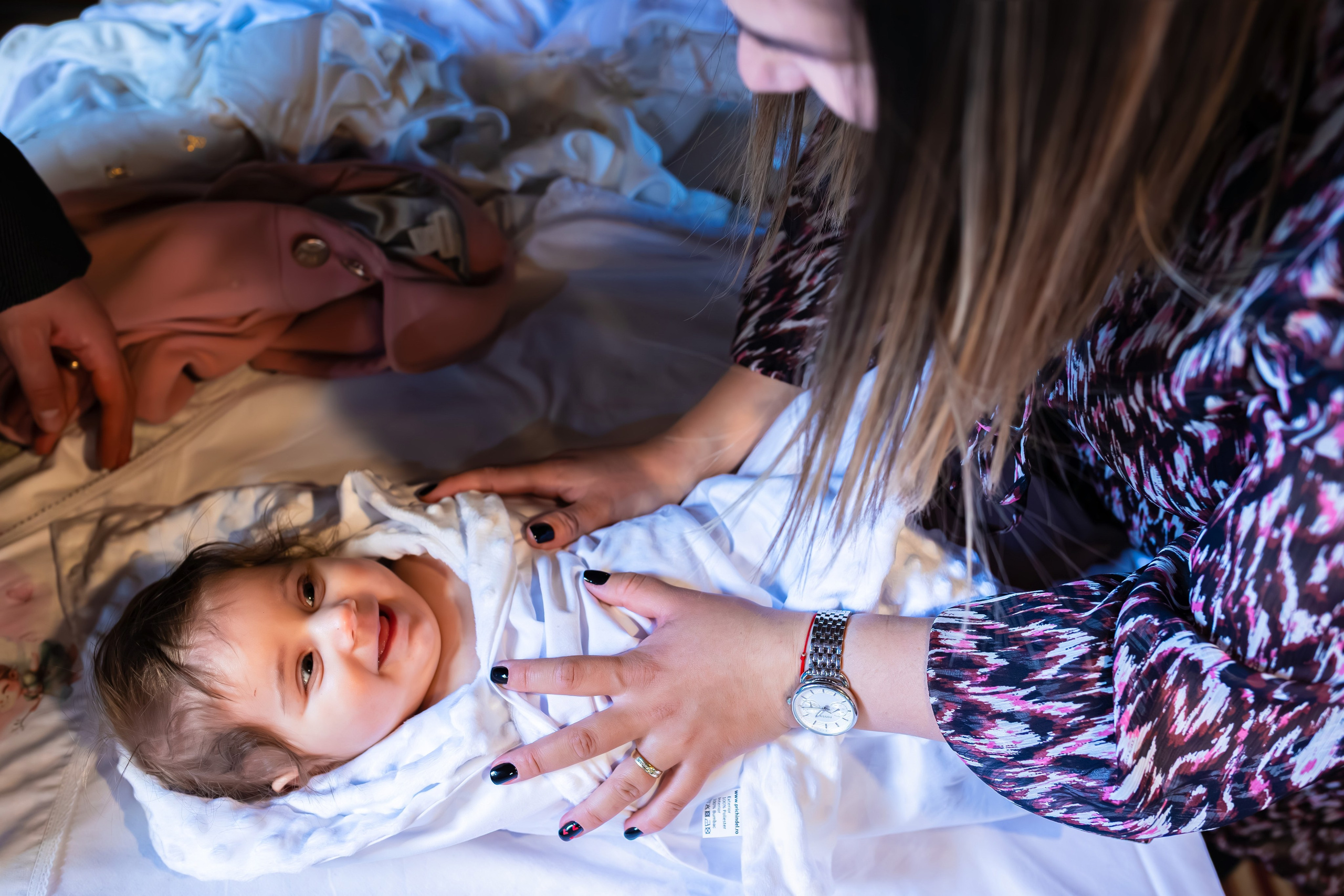 Thea. Ionut Brehuescu — Fotograf