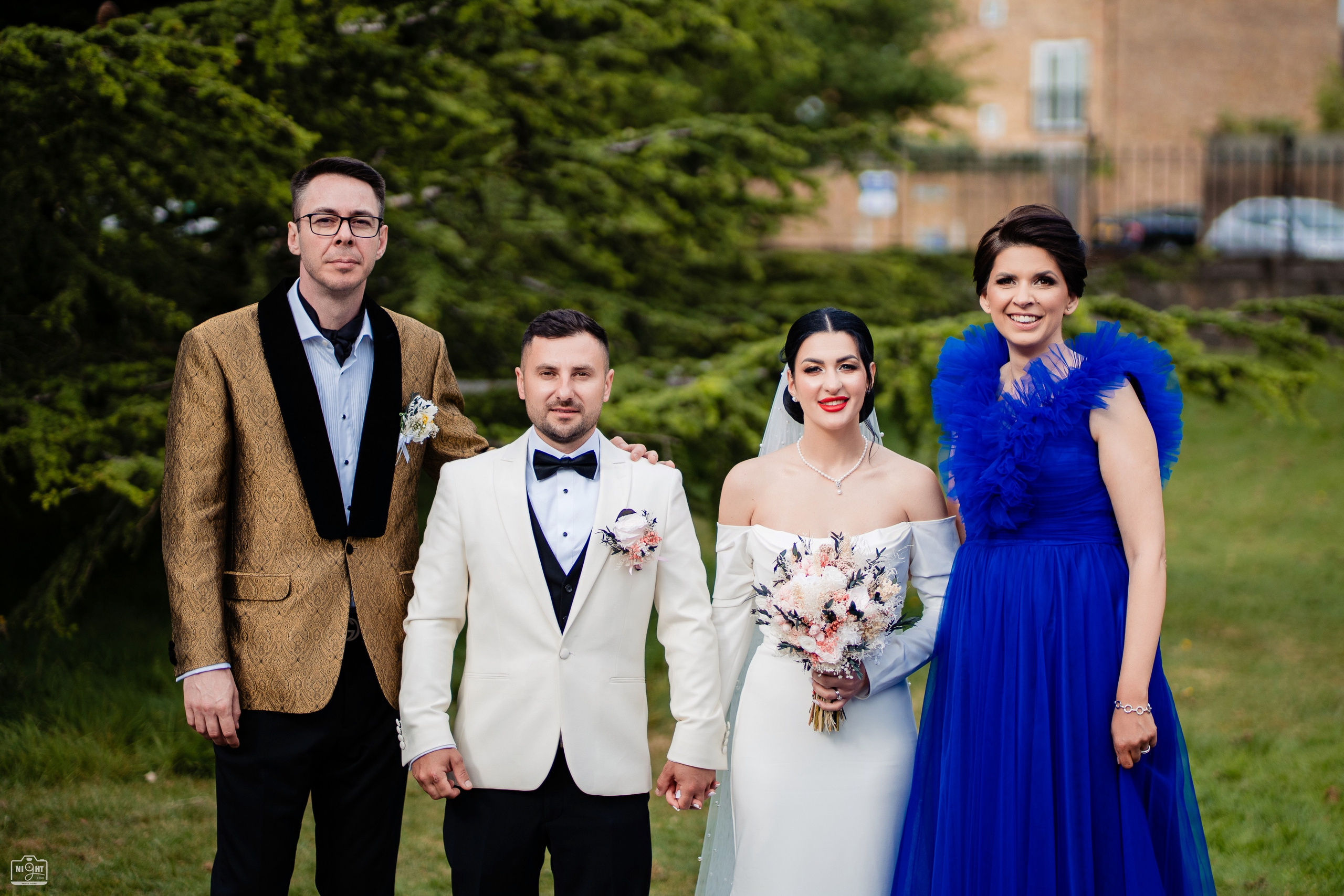 Iulian Arsinte | Fotograf de Nunta | R+E. Iulian Arsinte - Fotograf de Nunta - Neamt, Bacau, Suceava, Iasi