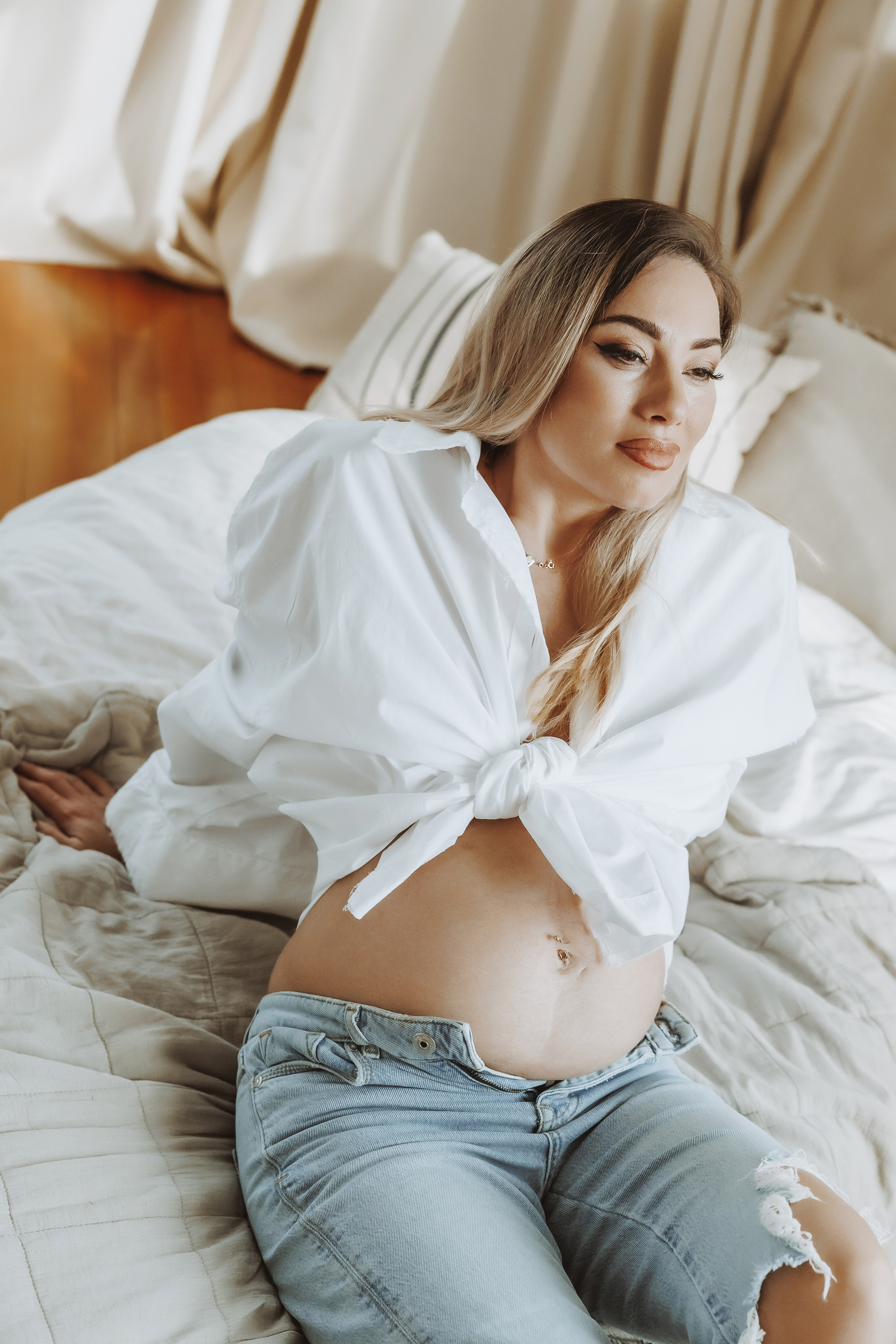 Бремена фотосесия в студио. Фотограф Ирина Йотова