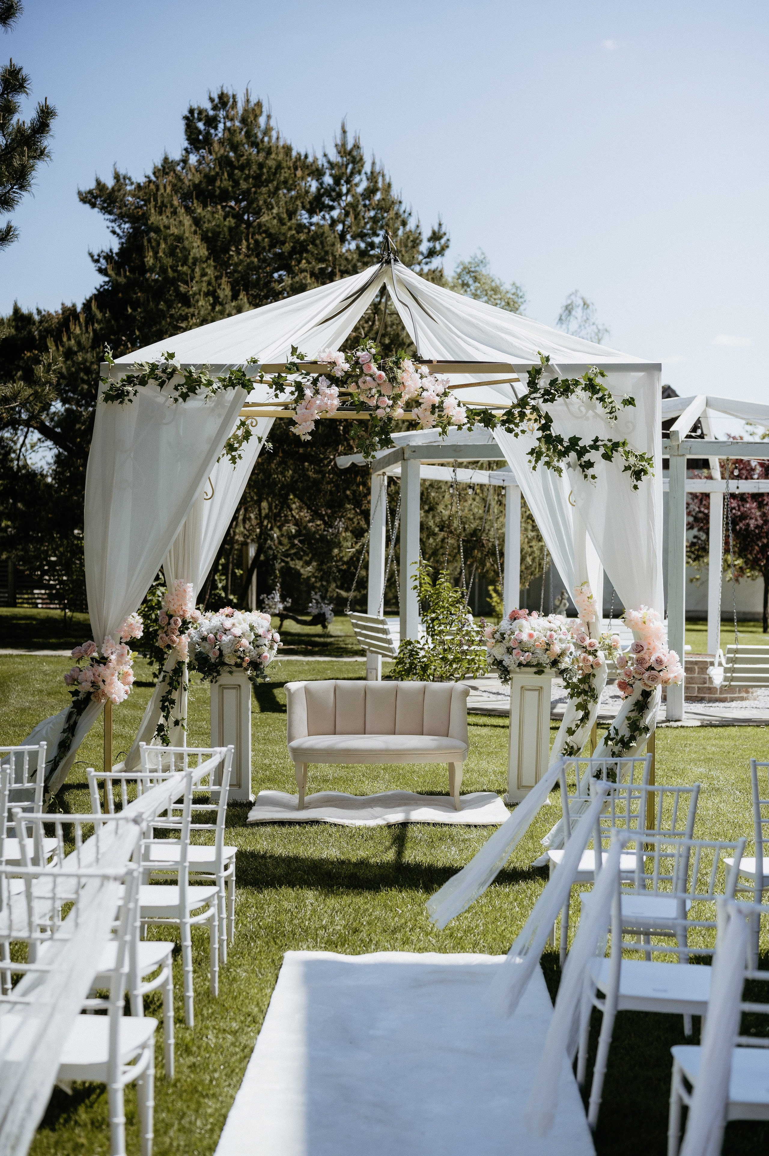 Emanuel + Andrada. Valentin Melen — wedding photographer