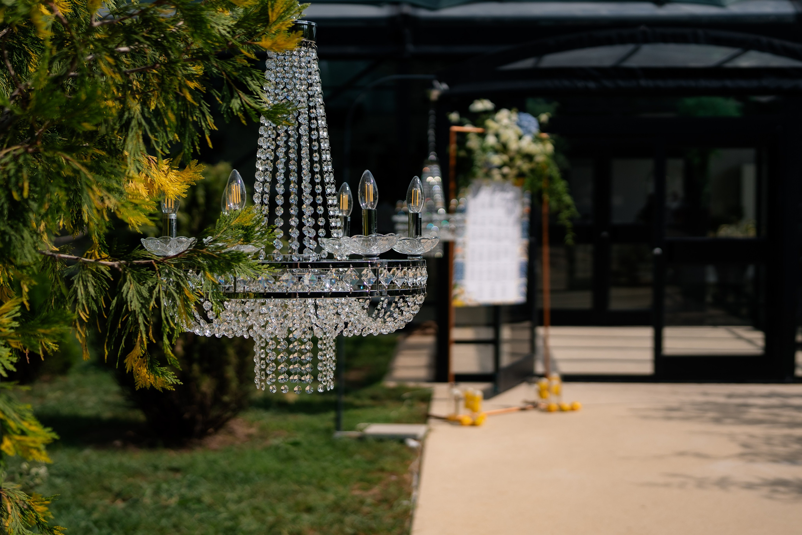 Elly & Andrew. Destination Wedding Photographer Alex Pasarelu