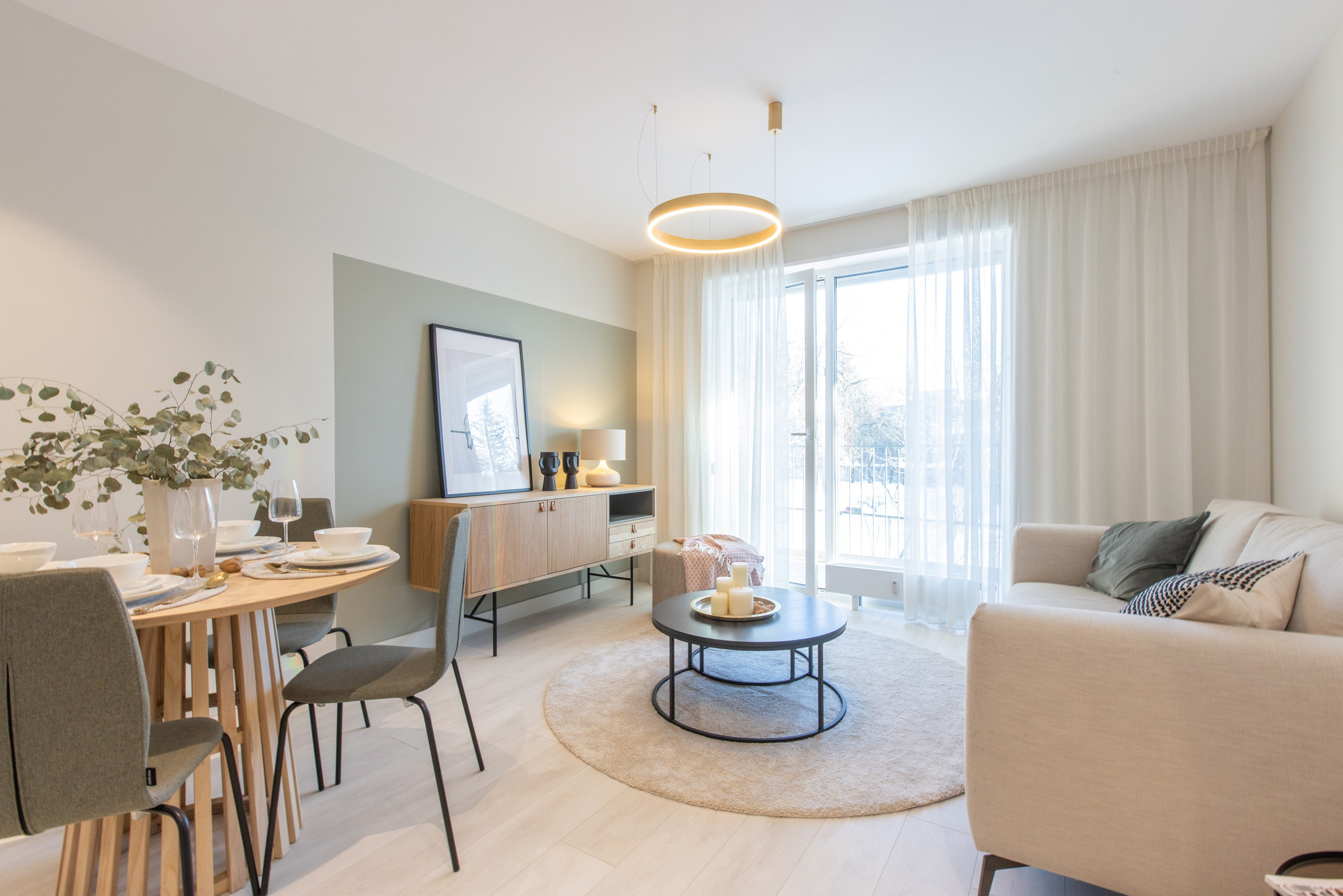 DEMO DZĪVOKLIS. Sākums