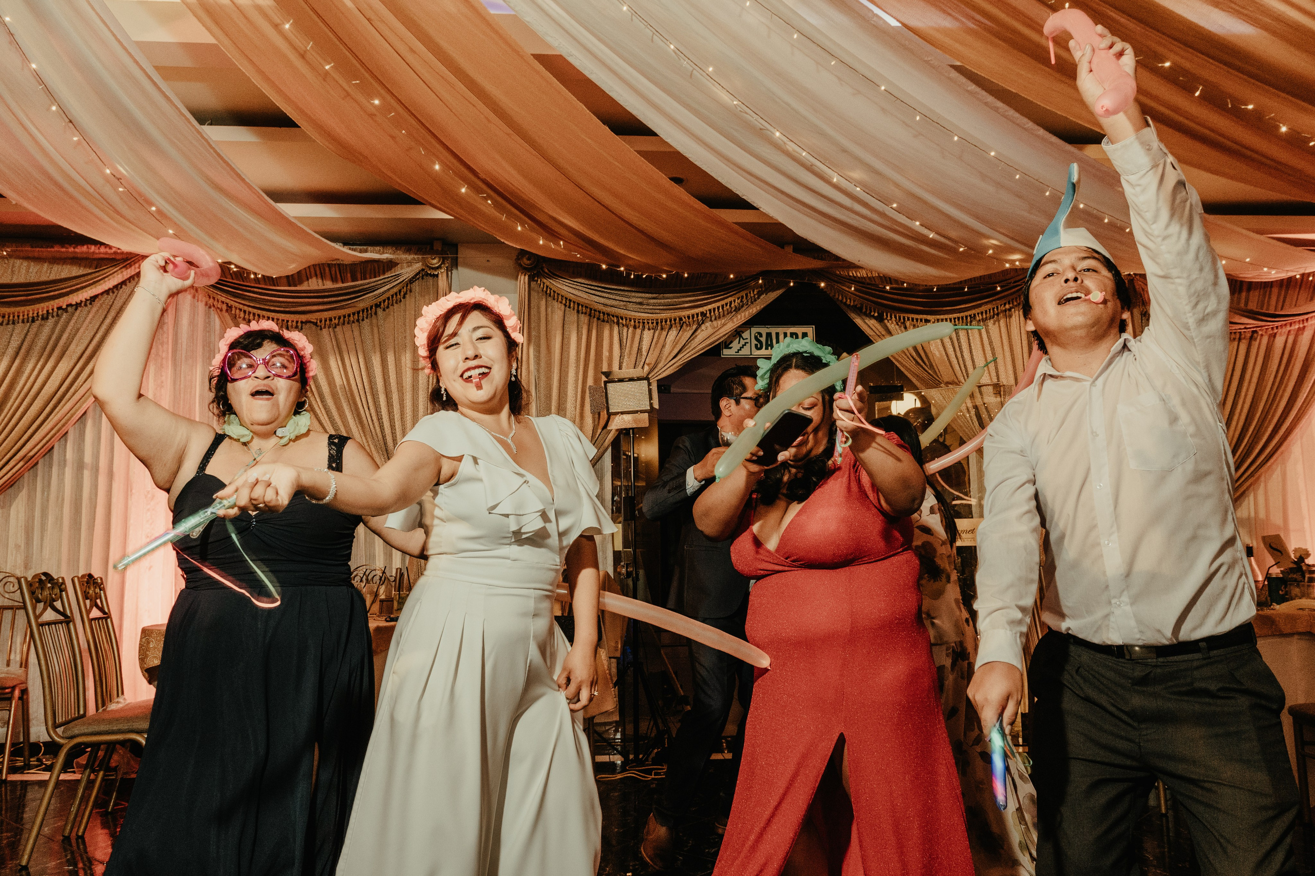VANESSA + FRANKLIN BODA RELIGIOSA. Studio KVTA | Fotografía y Video de Bodas en Arequipa