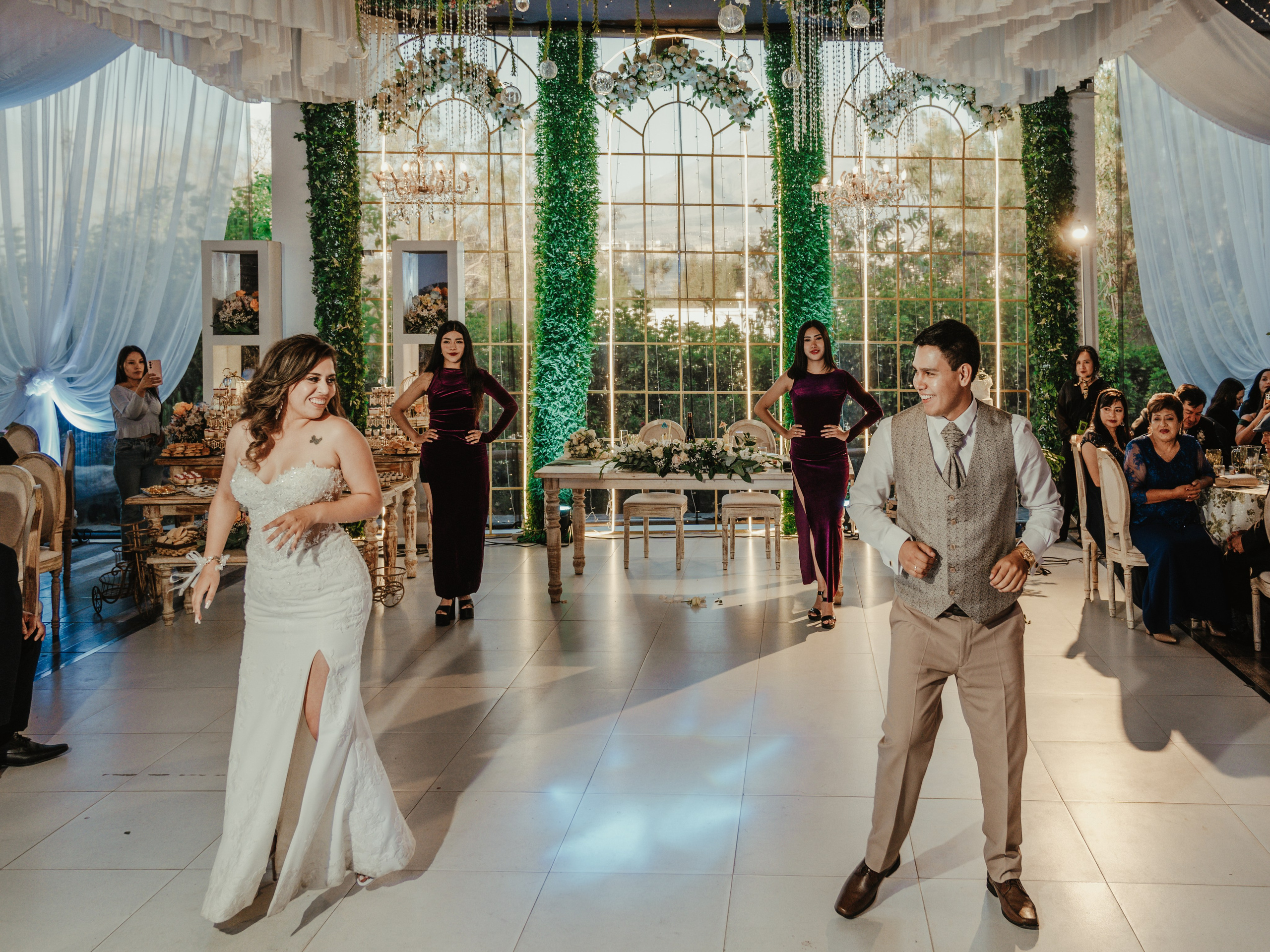 CARLA Y MARIO BODA RELIGIOSA. Studio KVTA | Fotografía y Video de Bodas en Arequipa