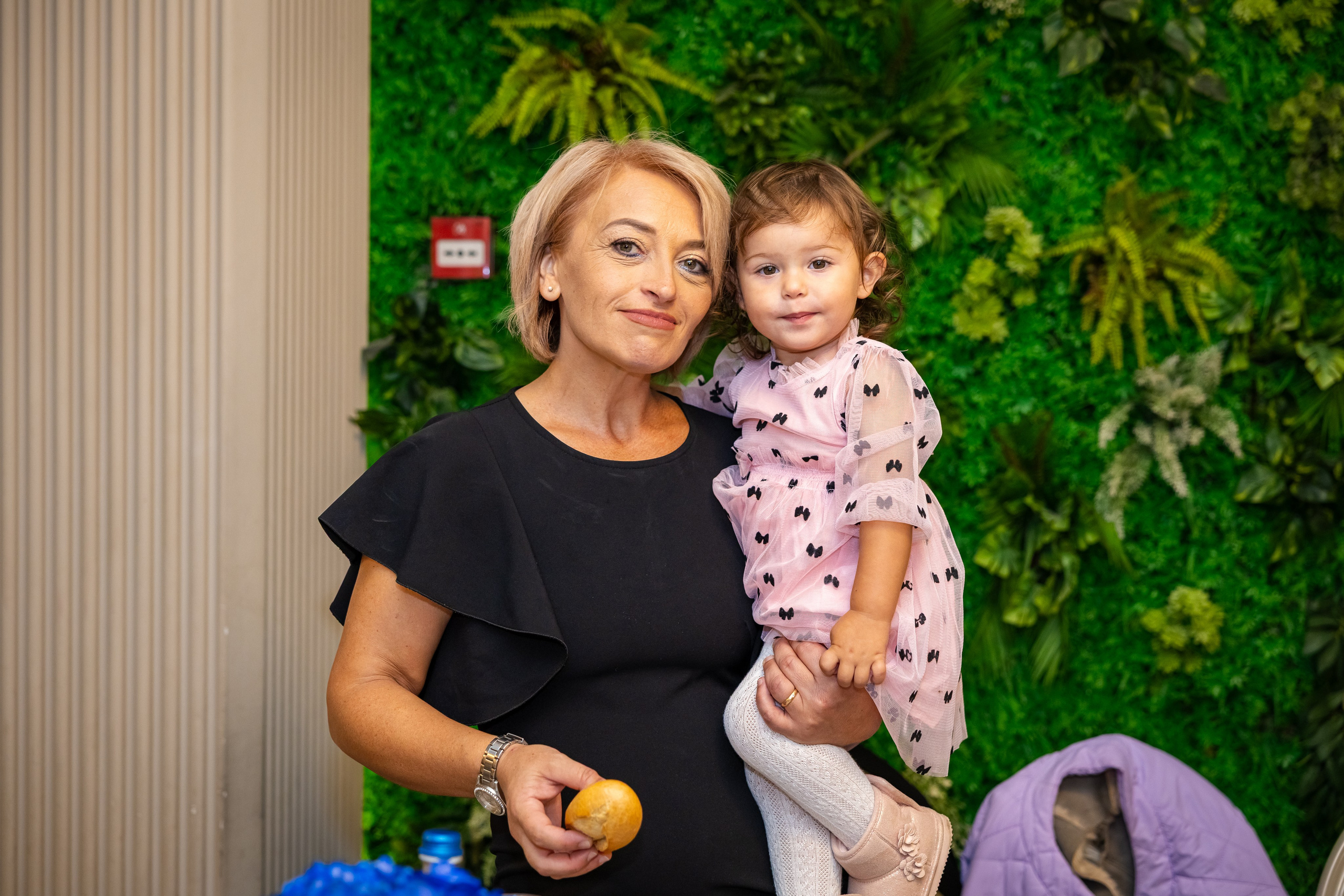 Andrei Sebastian. Moments By Gub