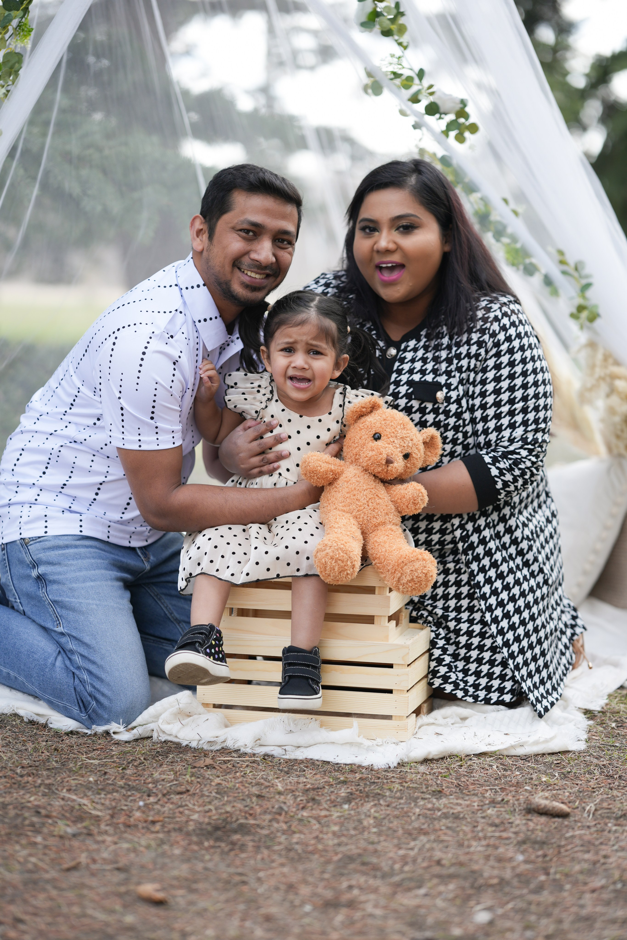 Mother Photo Day. Pashynska Photography | Calgary Wedding & Family Photographer