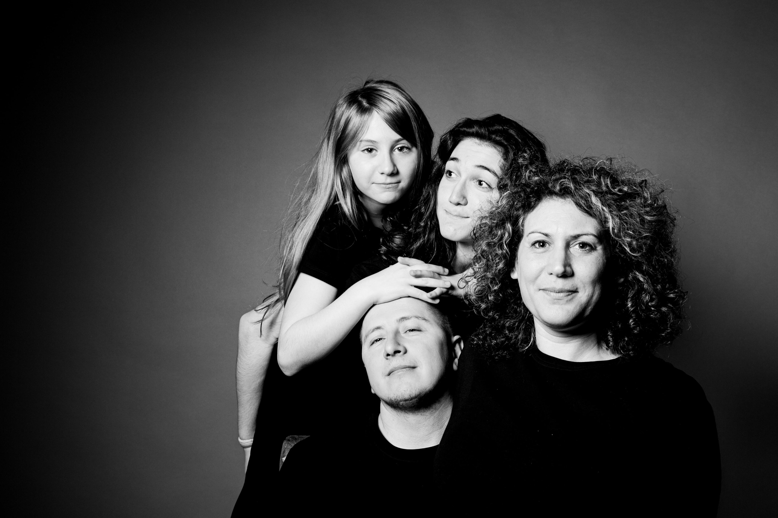 Madern-Danci. Anastasia Shapoval violoniste et photographe. Paris — Bourges