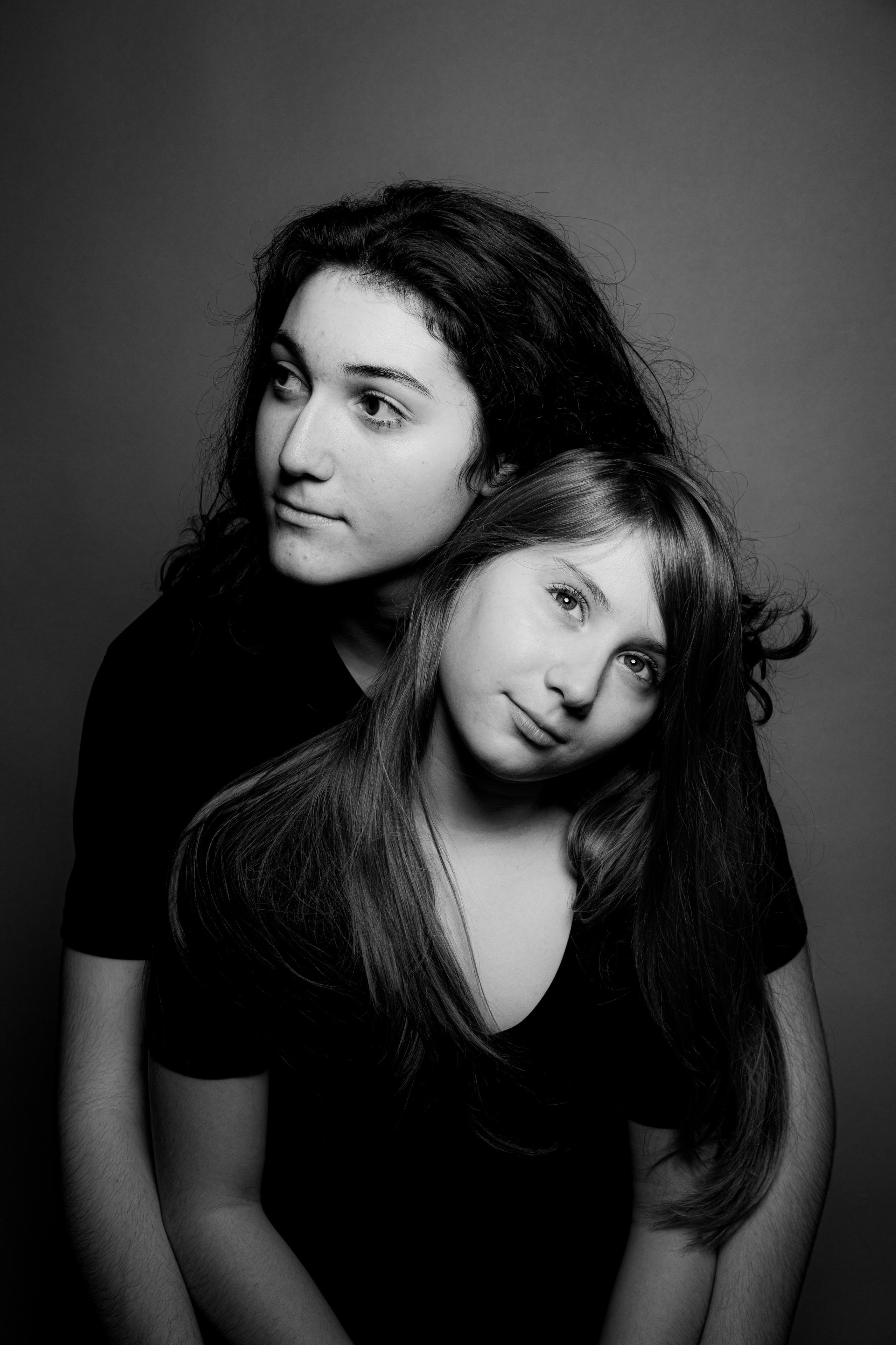 Madern-Danci. Anastasia Shapoval violoniste et photographe. Paris — Bourges
