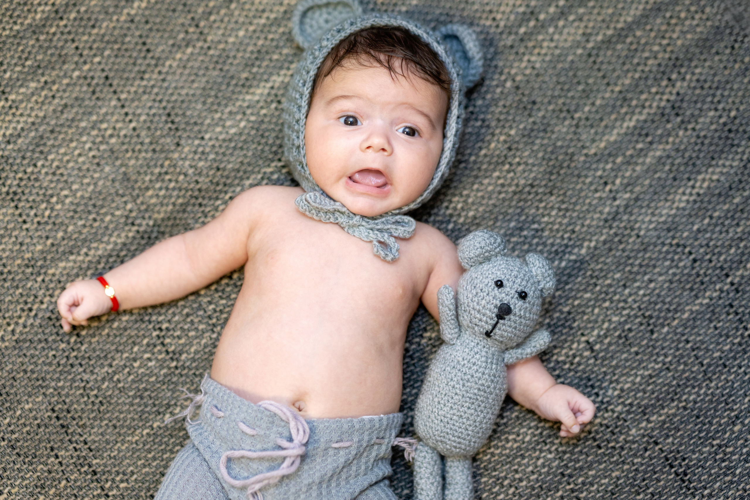 Andrei Sebastian. Moments By Gub