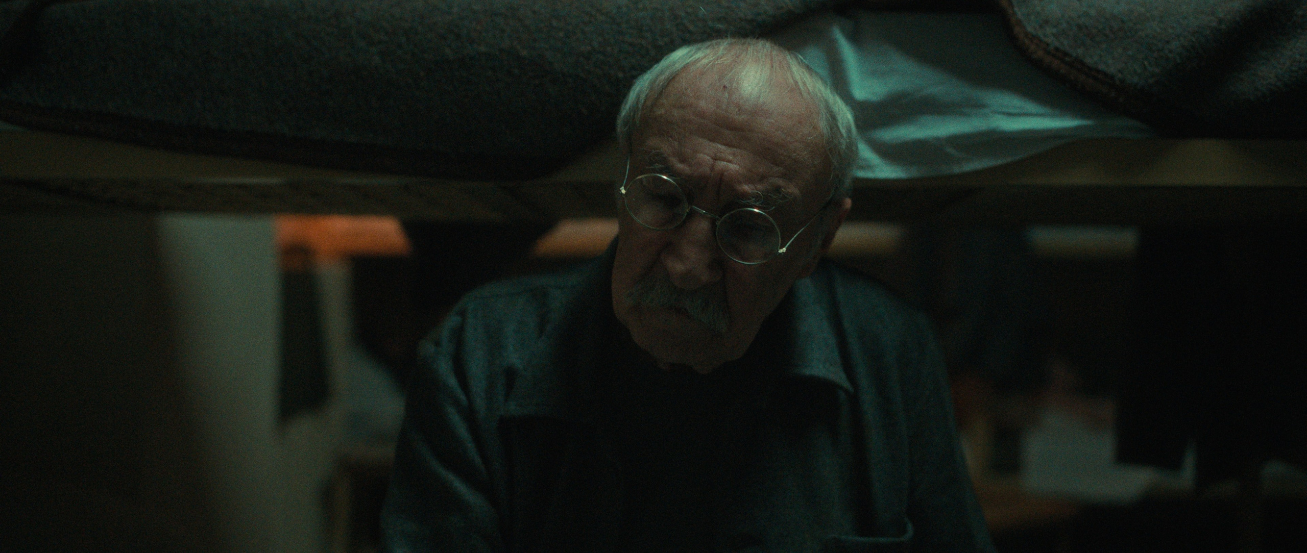 Ruski Konzul. Commercial and studio photographer in Belgrade